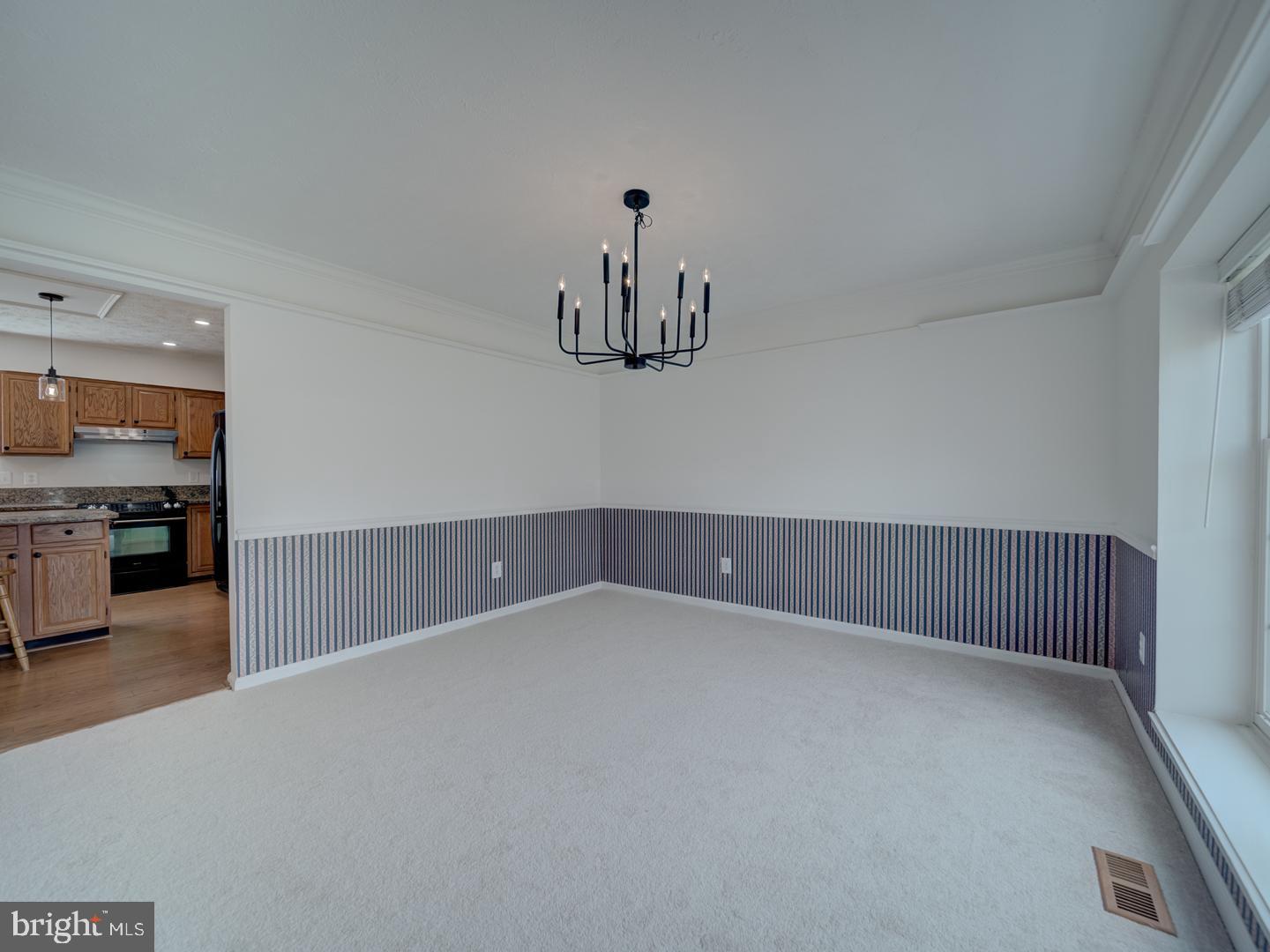 CEDAR CREST - Residential