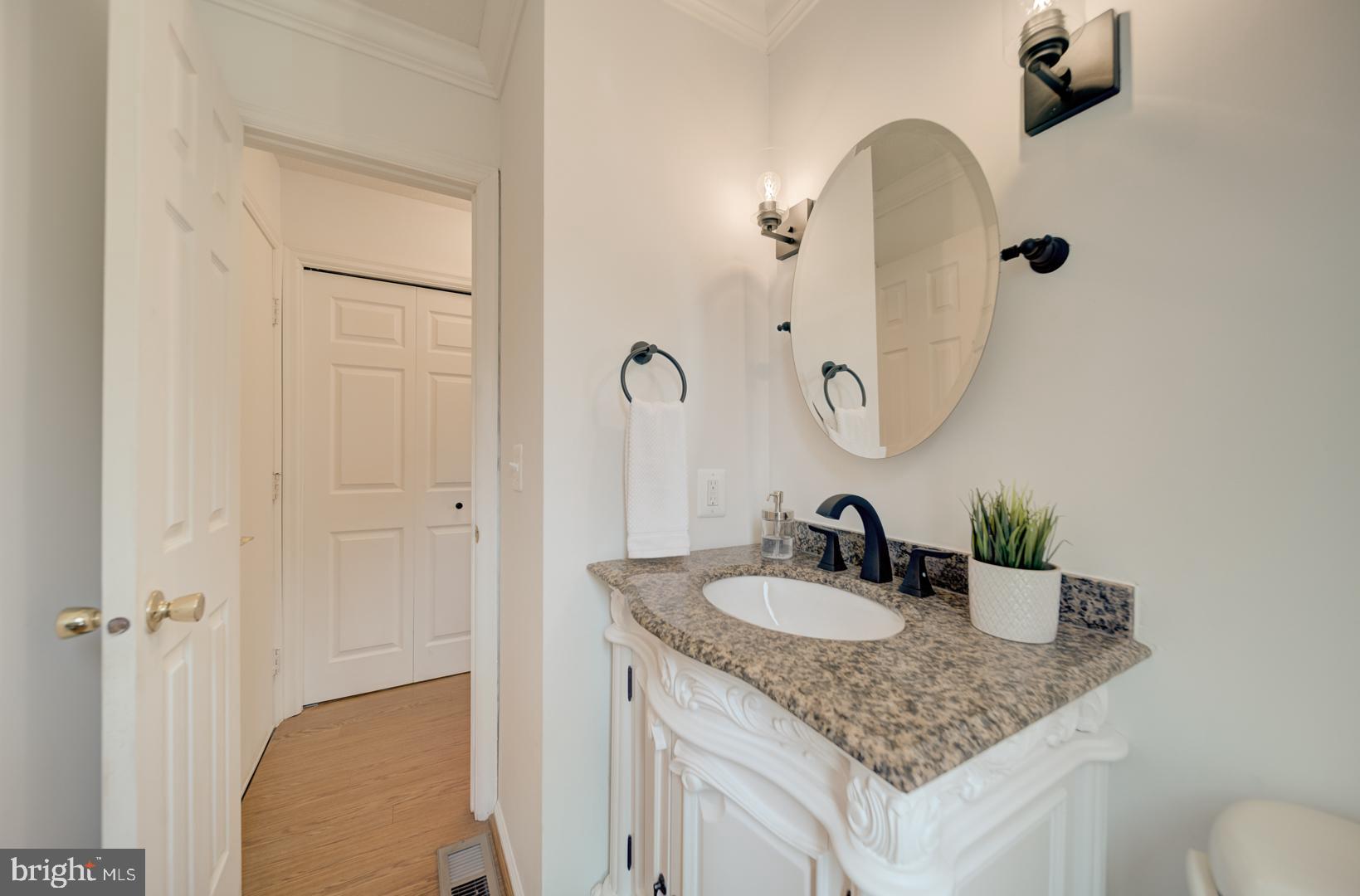 CEDAR CREST - Residential