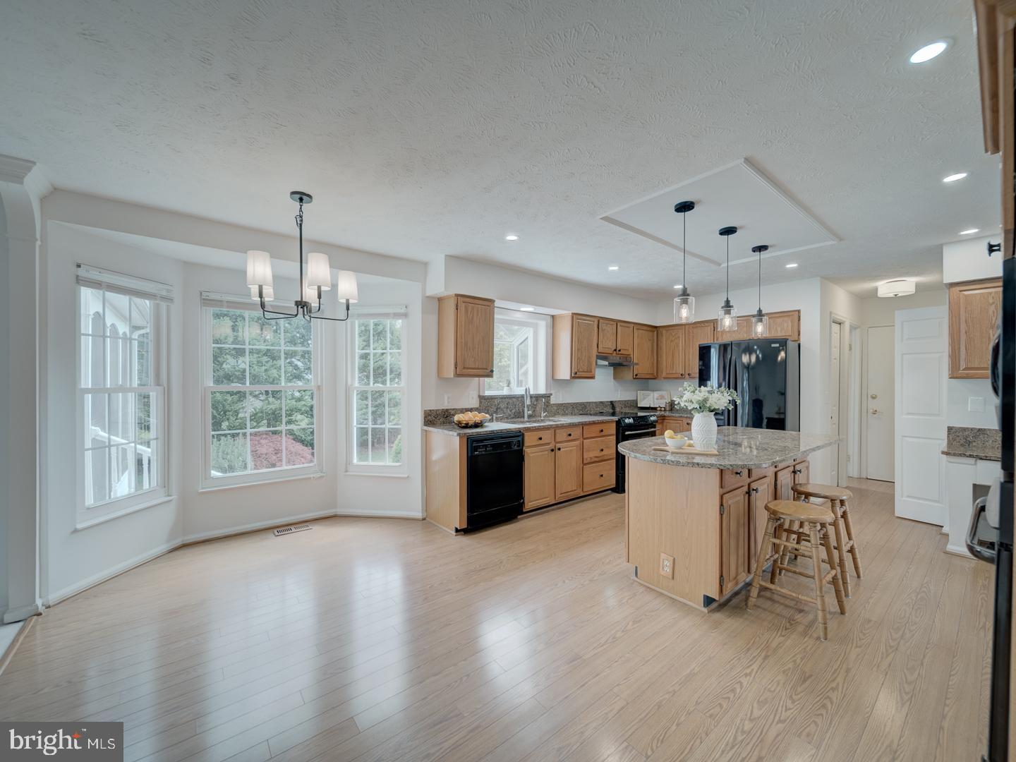 CEDAR CREST - Residential