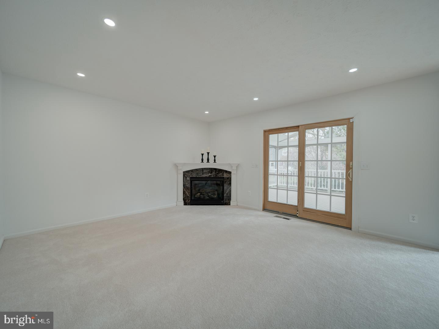 CEDAR CREST - Residential