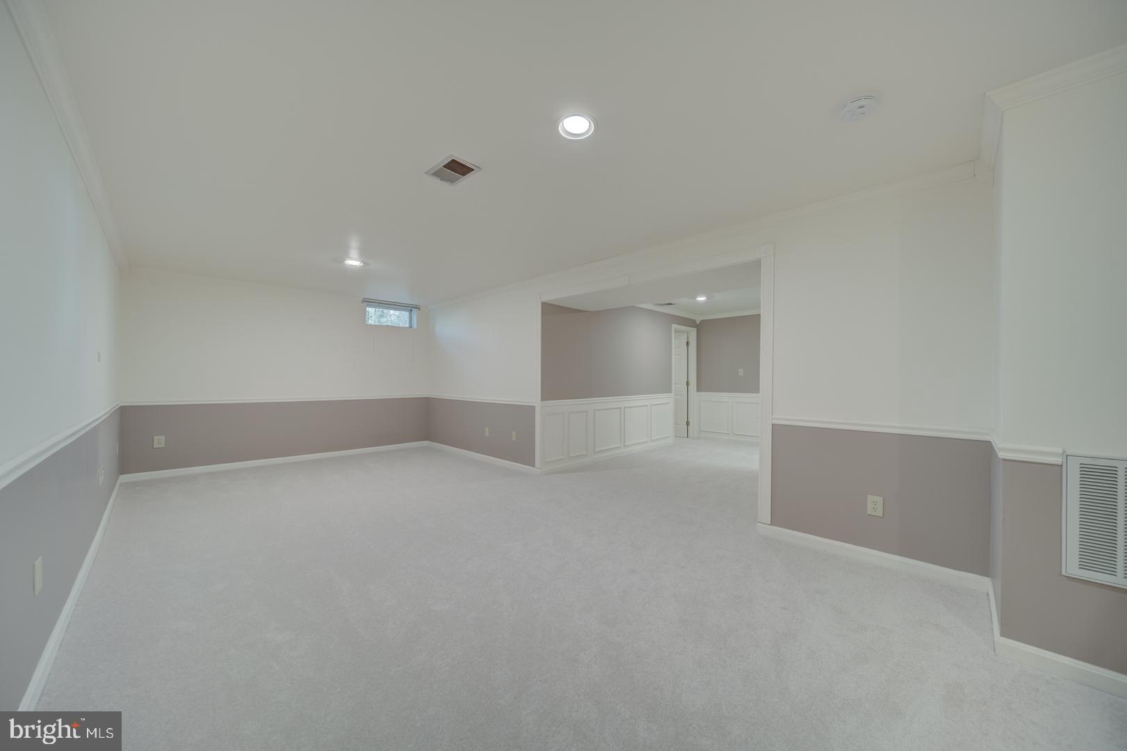 CEDAR CREST - Residential