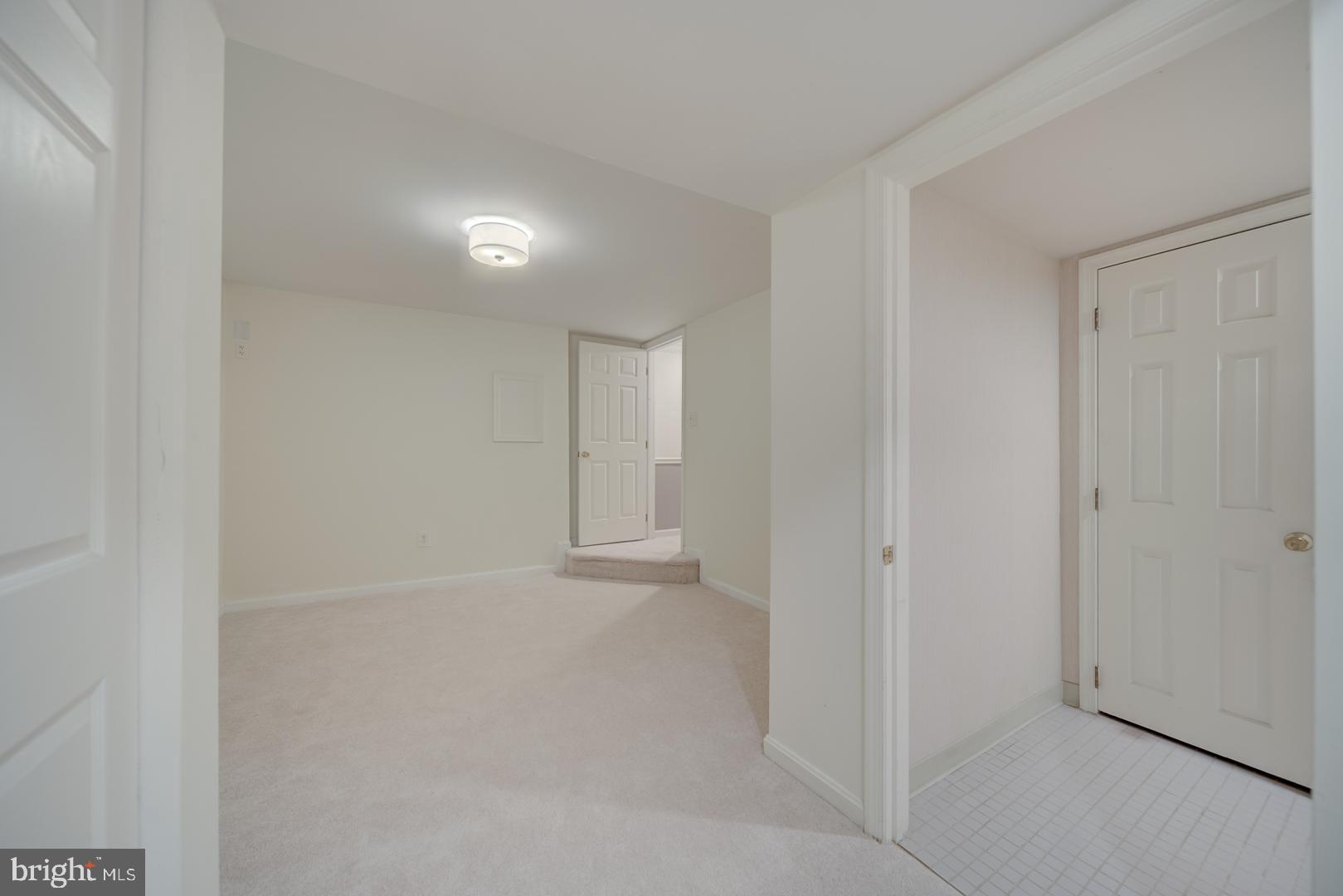 CEDAR CREST - Residential