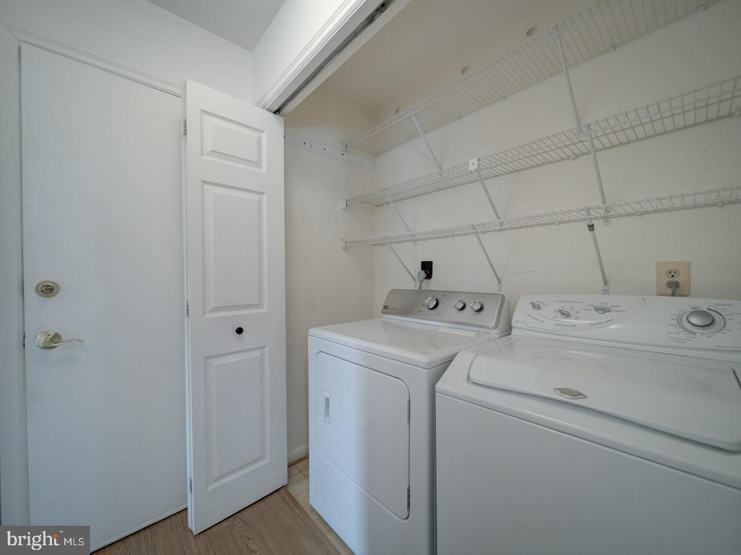 CEDAR CREST - Residential