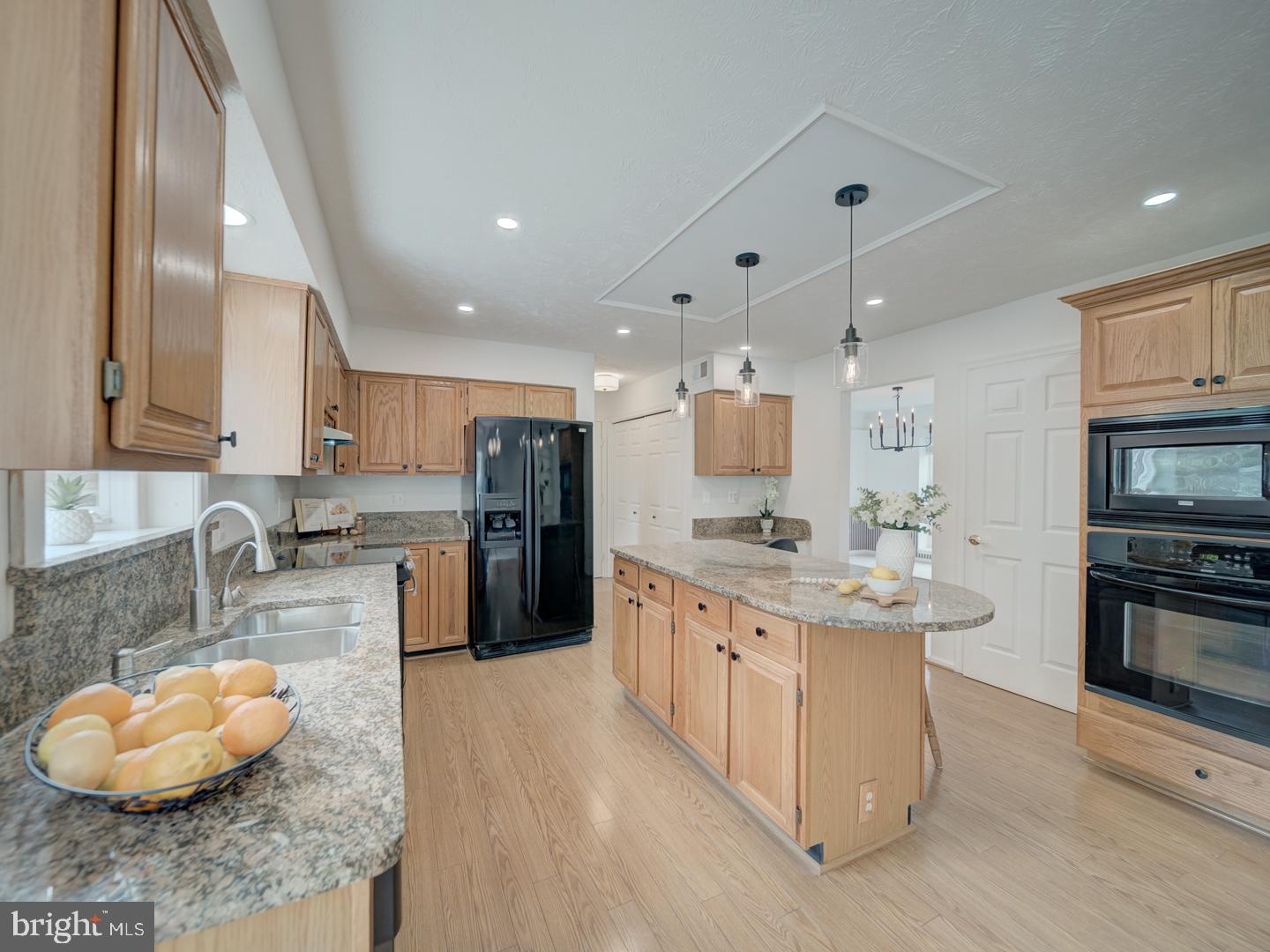 CEDAR CREST - Residential