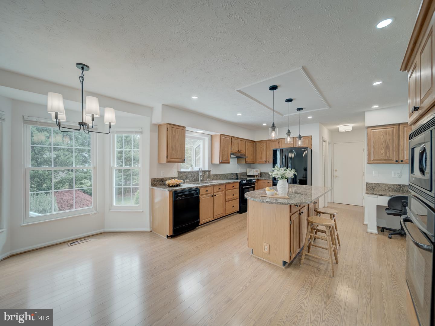 CEDAR CREST - Residential