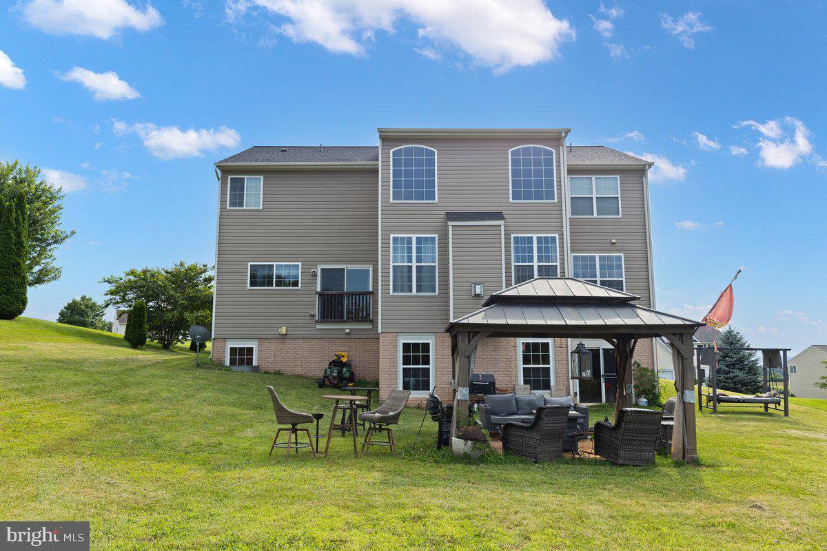 NORTH RIDGE - Residential