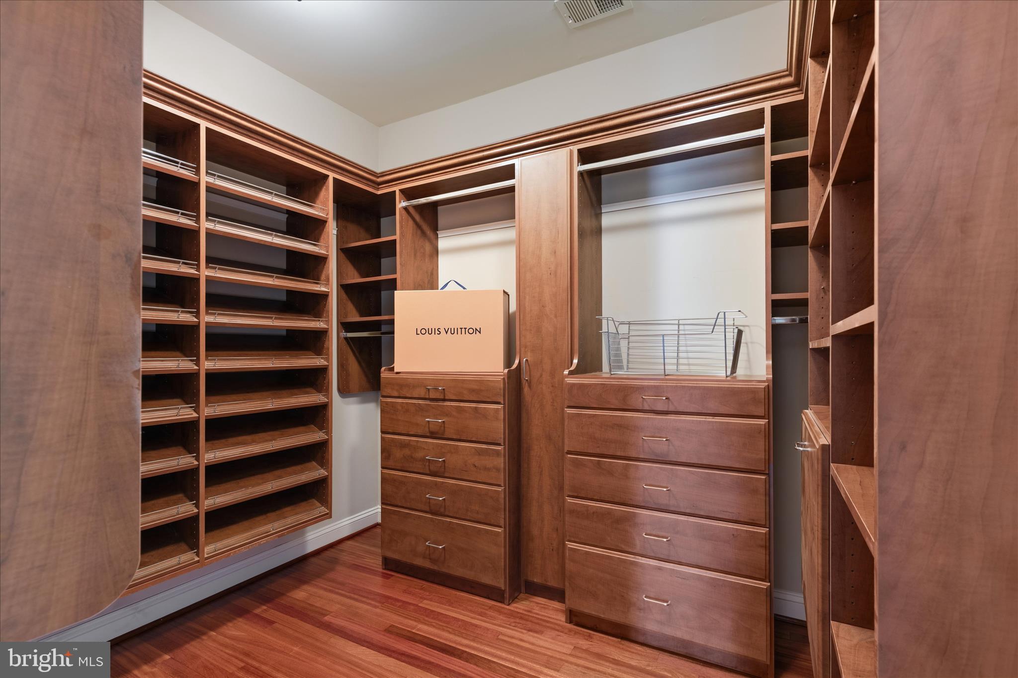 STONEY CREEK FARM - Residential