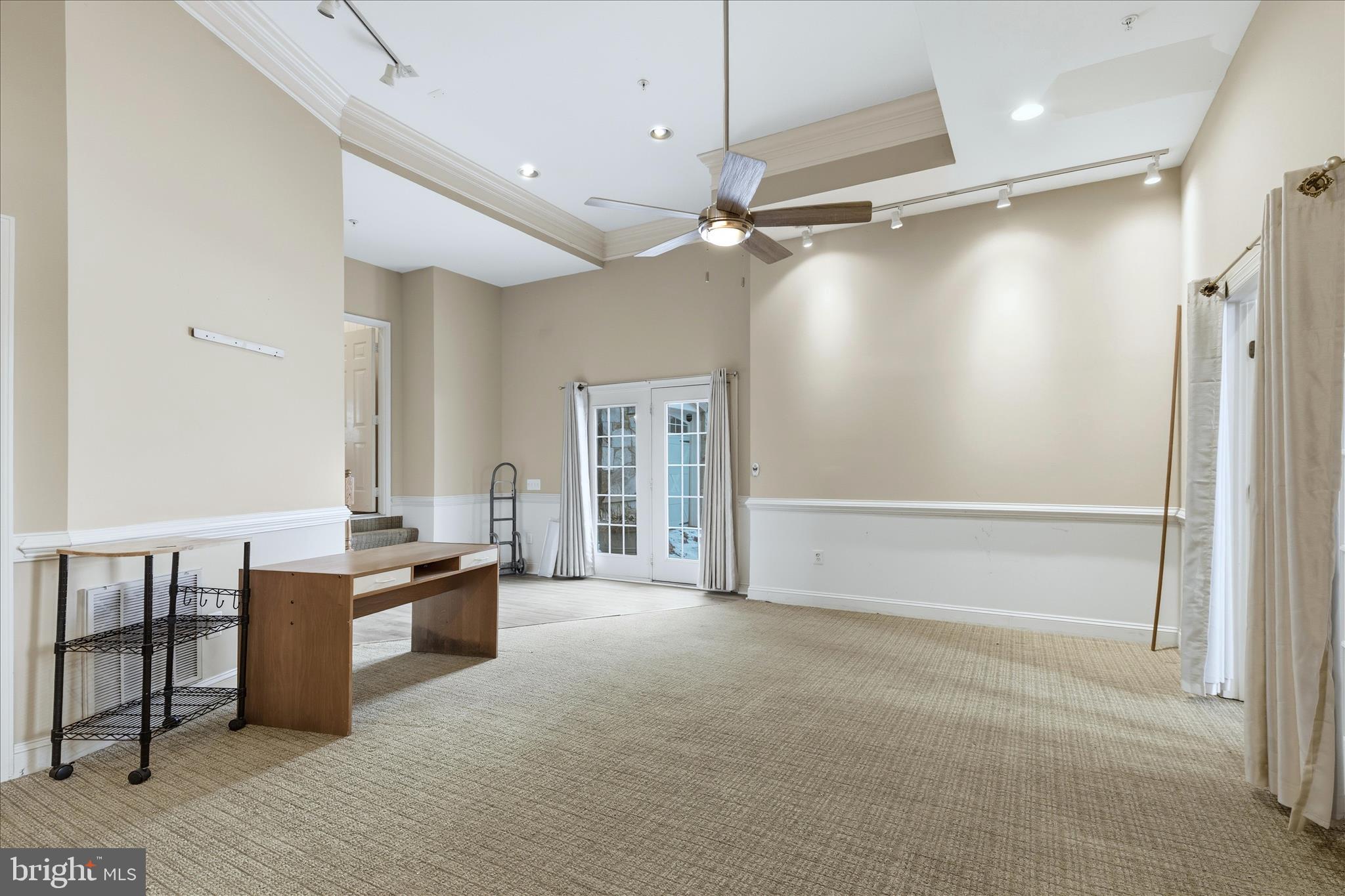 STONEY CREEK FARM - Residential