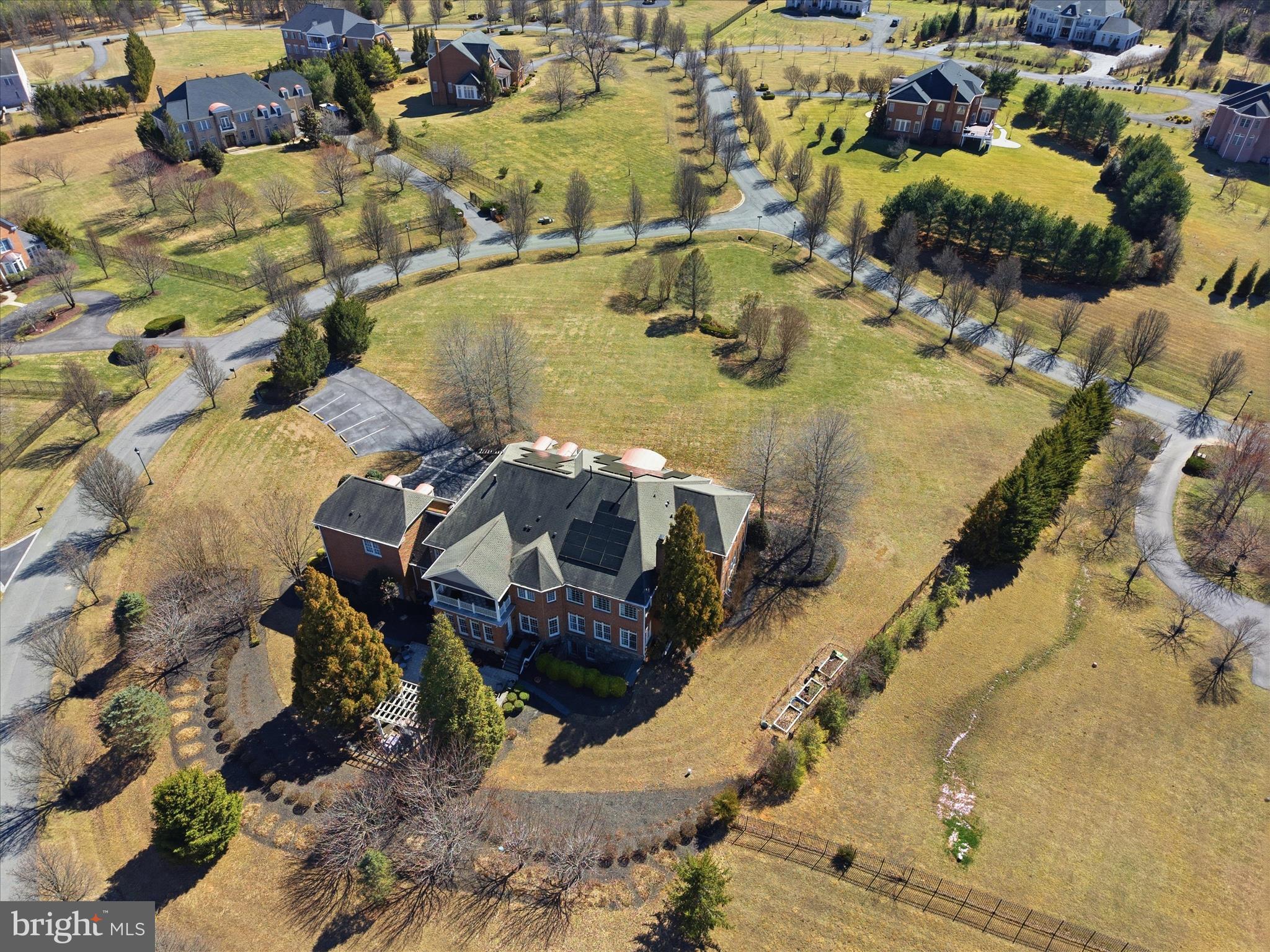 STONEY CREEK FARM - Residential