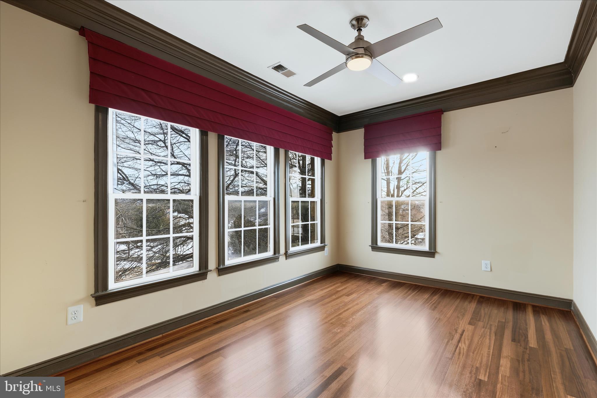 STONEY CREEK FARM - Residential