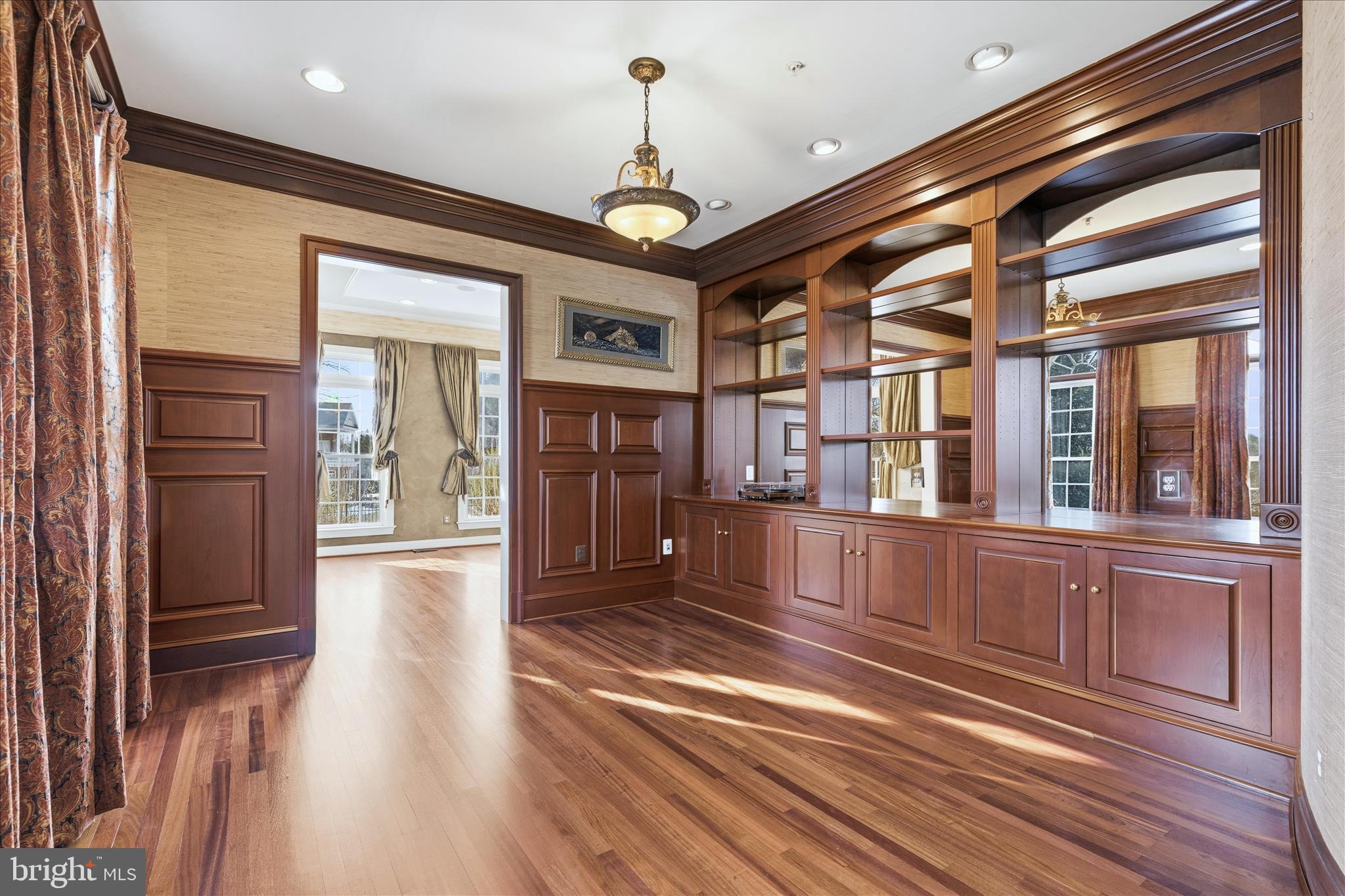 12600 HILL CREEK LANE