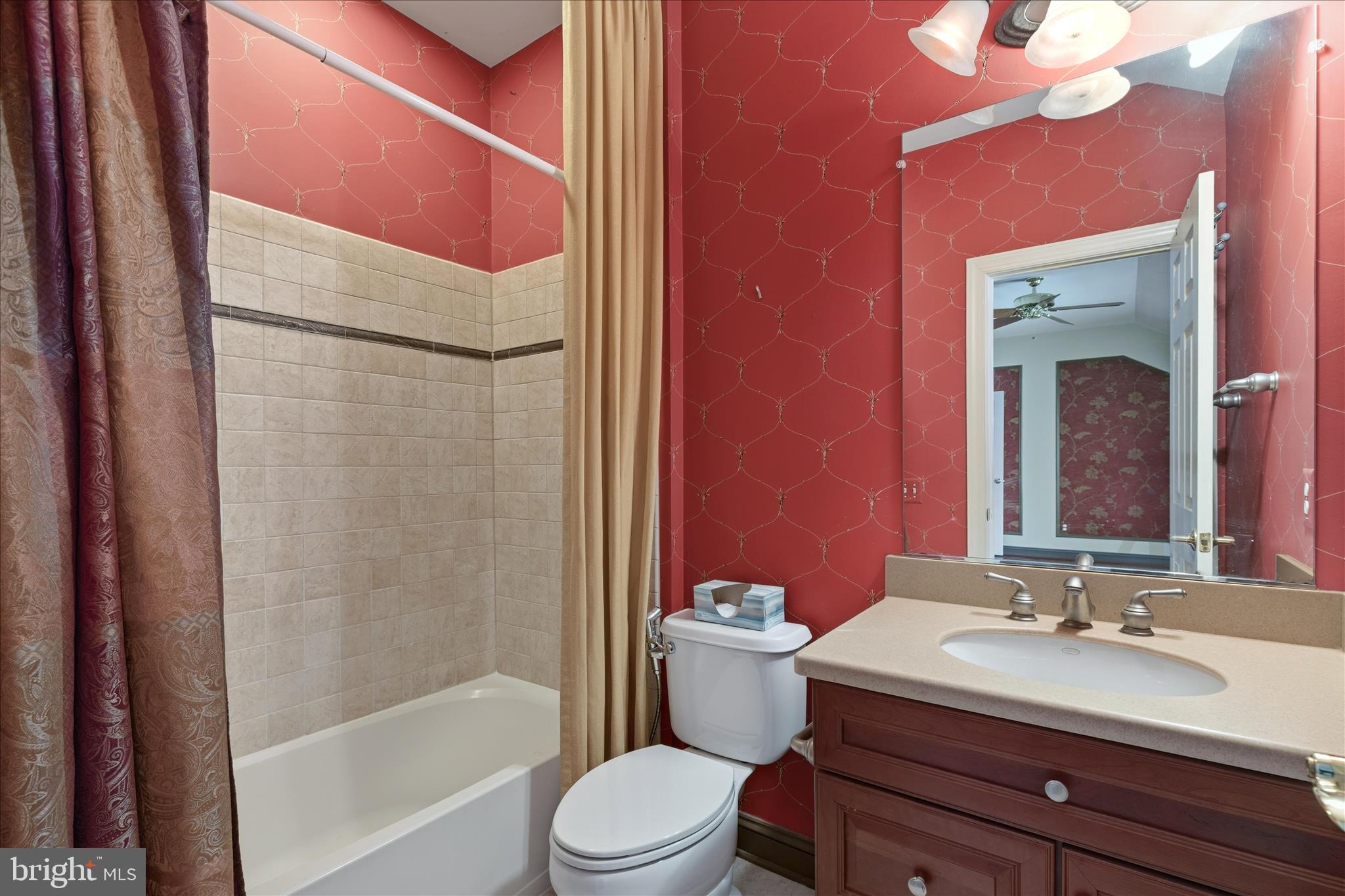 STONEY CREEK FARM - Residential