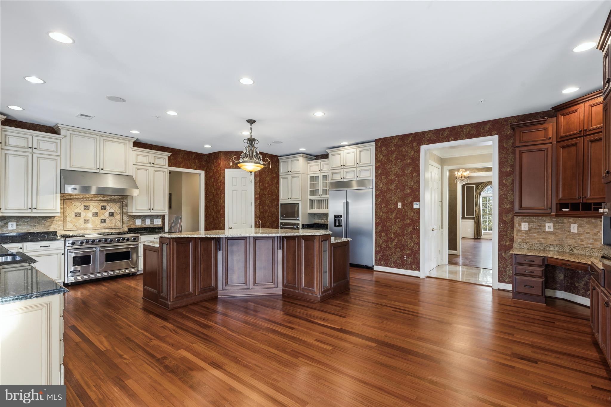 STONEY CREEK FARM - Residential