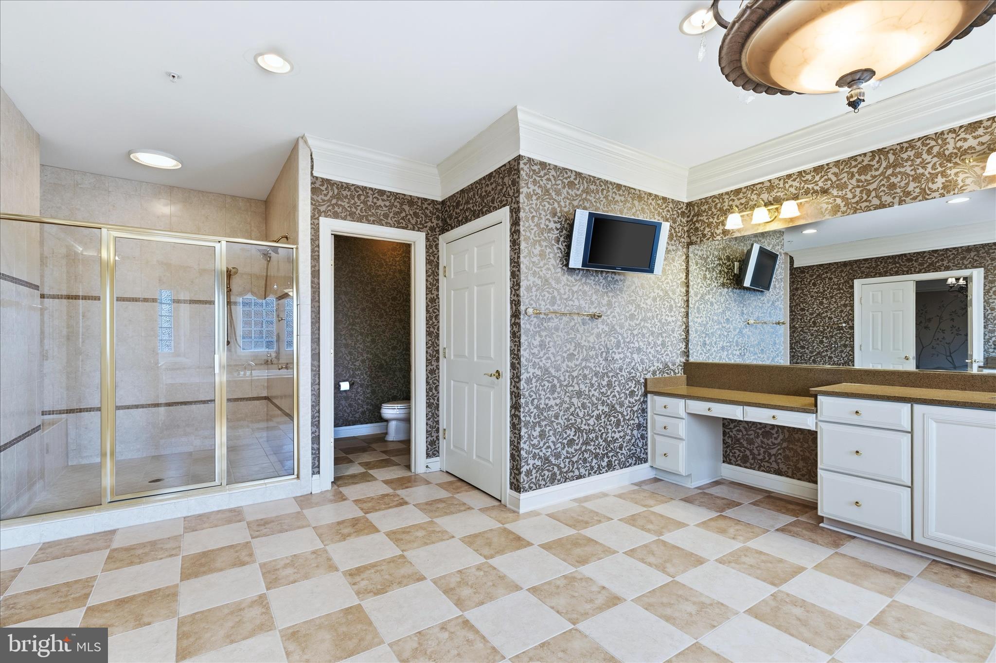 STONEY CREEK FARM - Residential