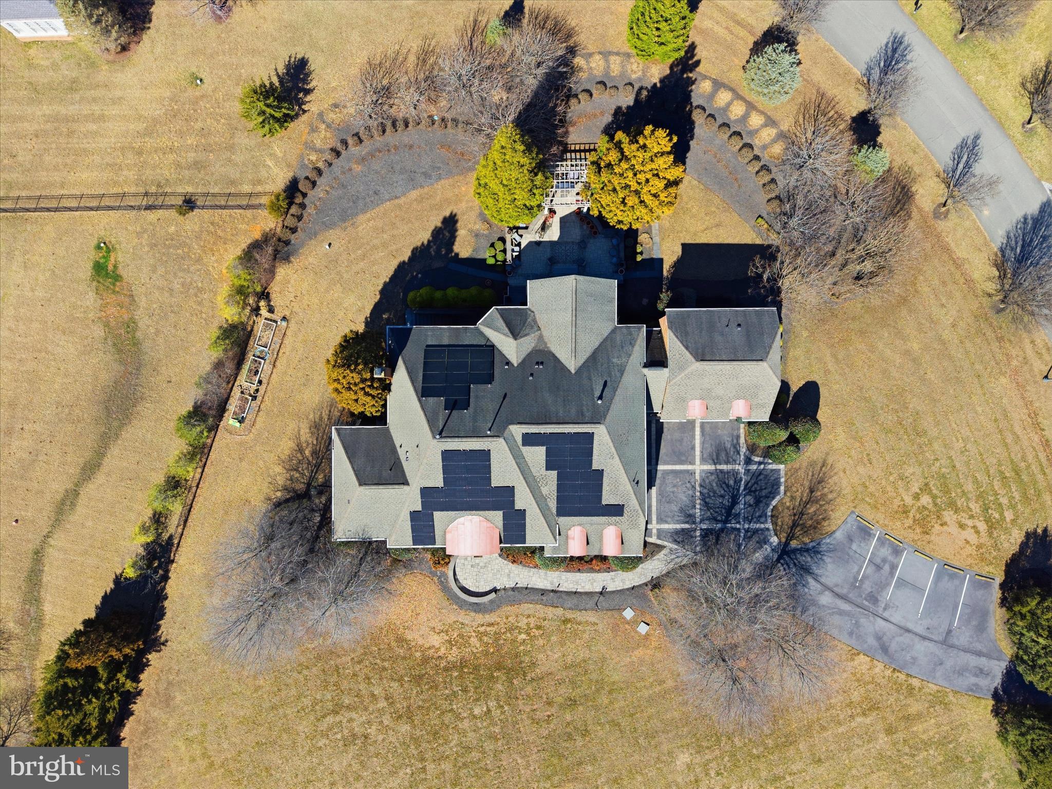 STONEY CREEK FARM - Residential