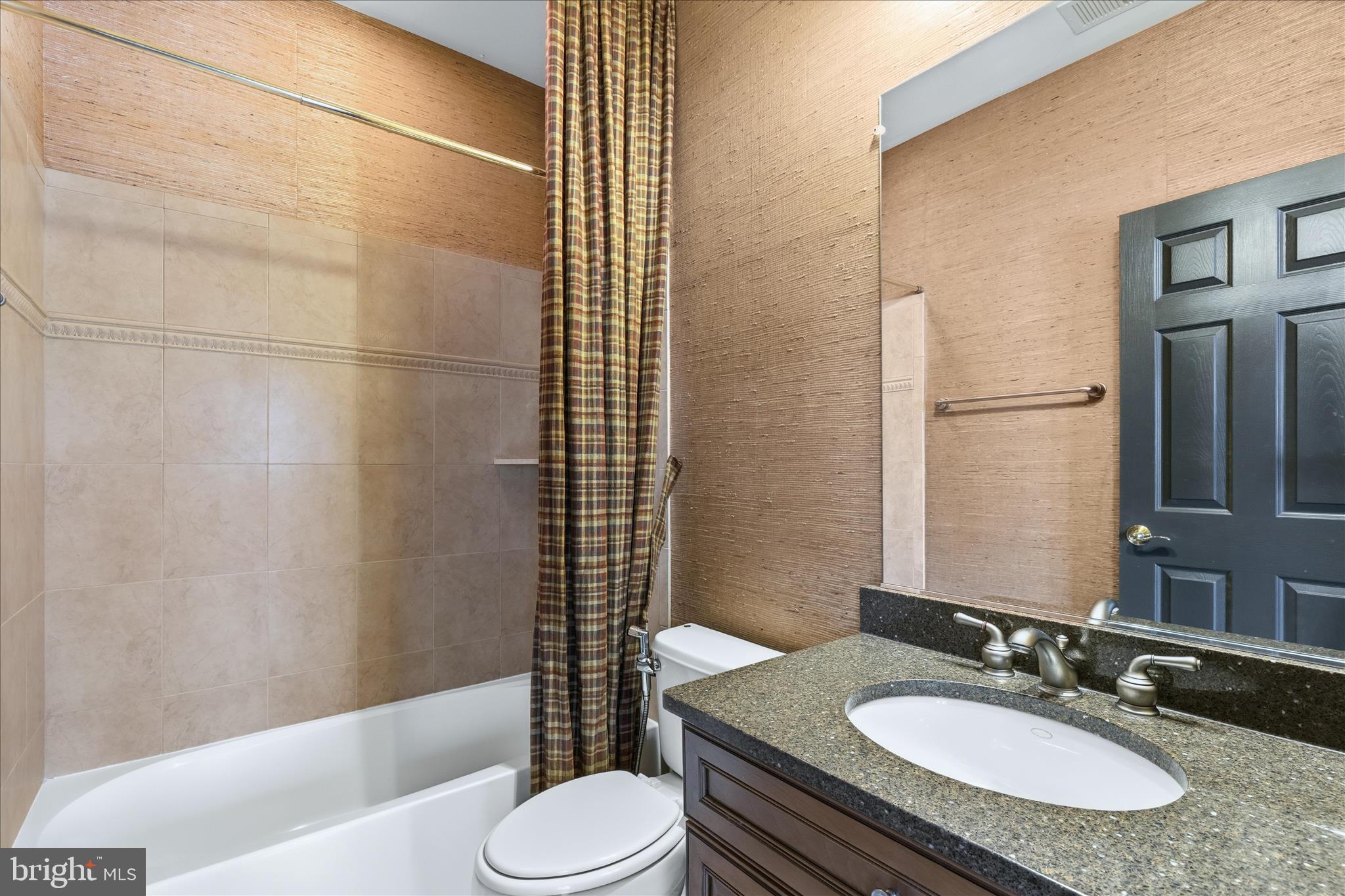 STONEY CREEK FARM - Residential