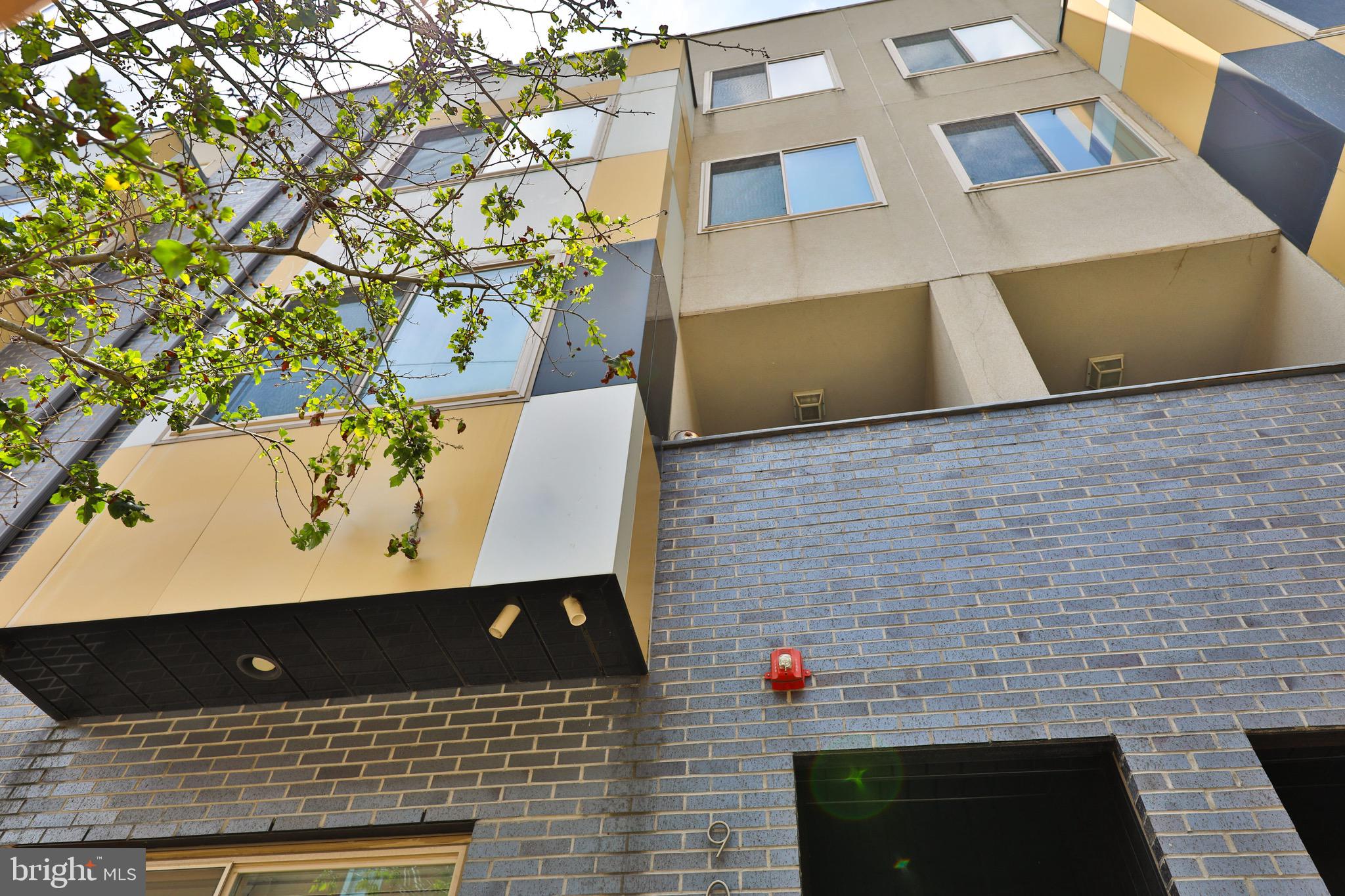 FRANCISVILLE - Residential