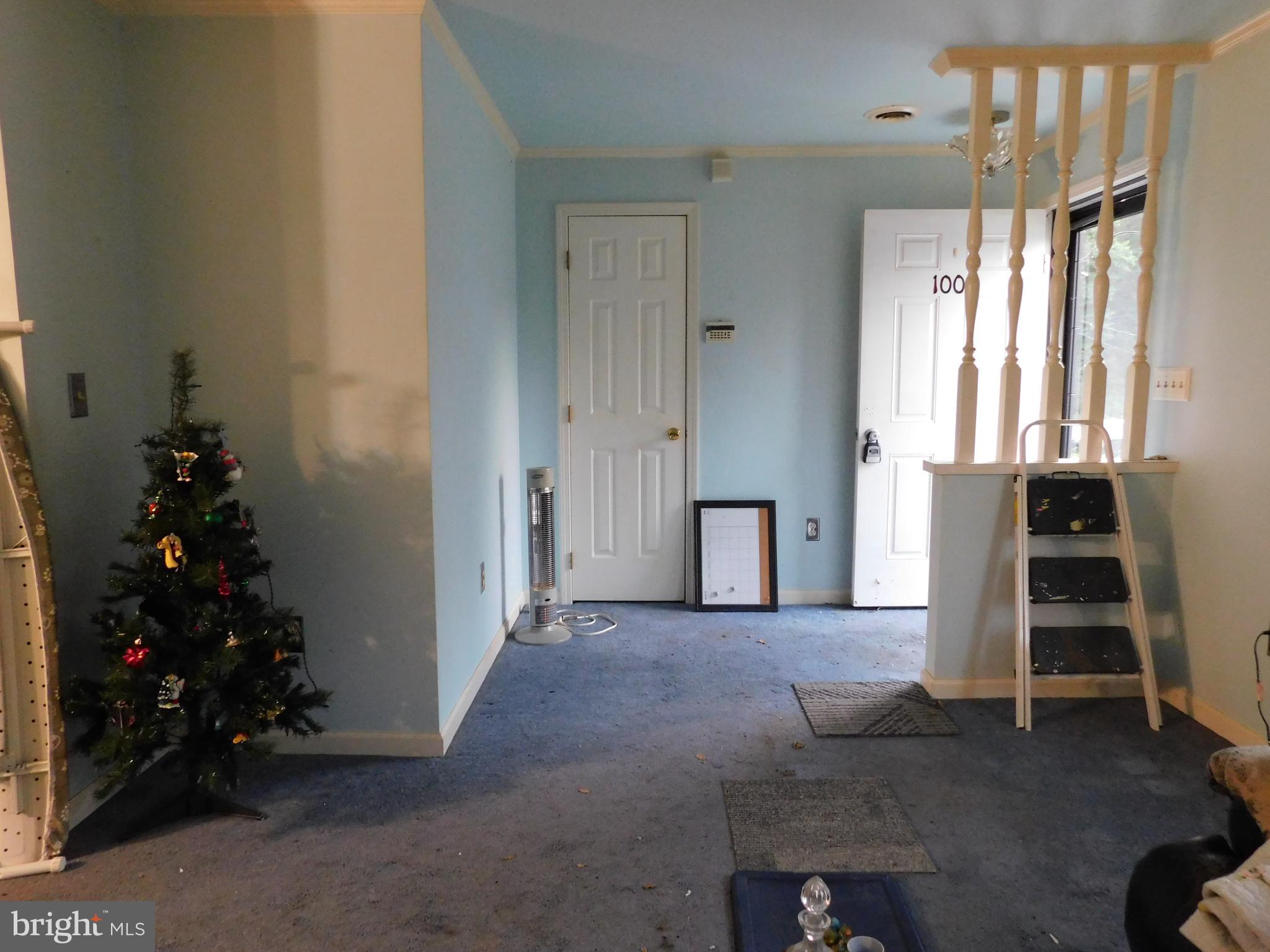 CEDAR BEACH - Residential