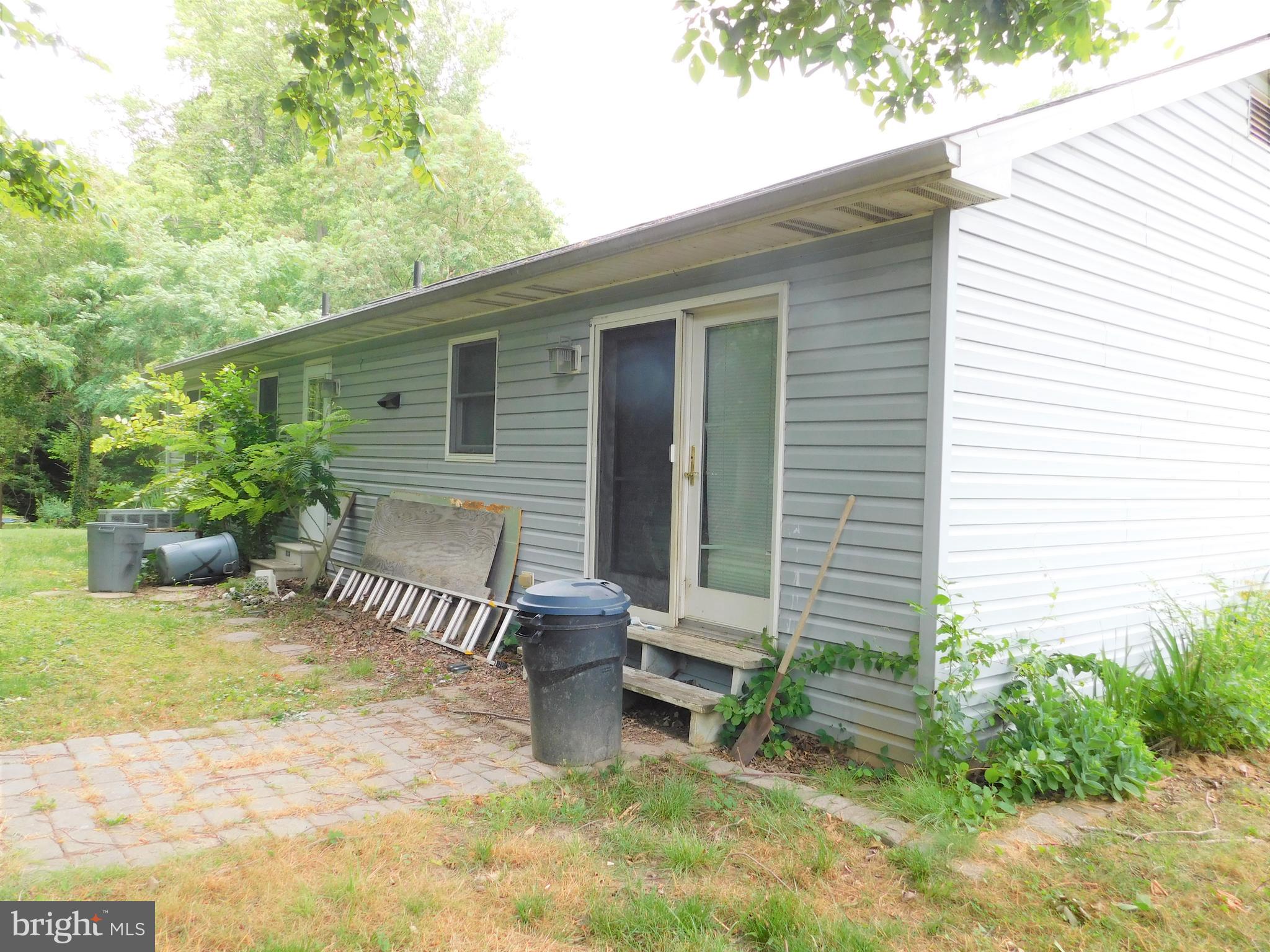 CEDAR BEACH - Residential