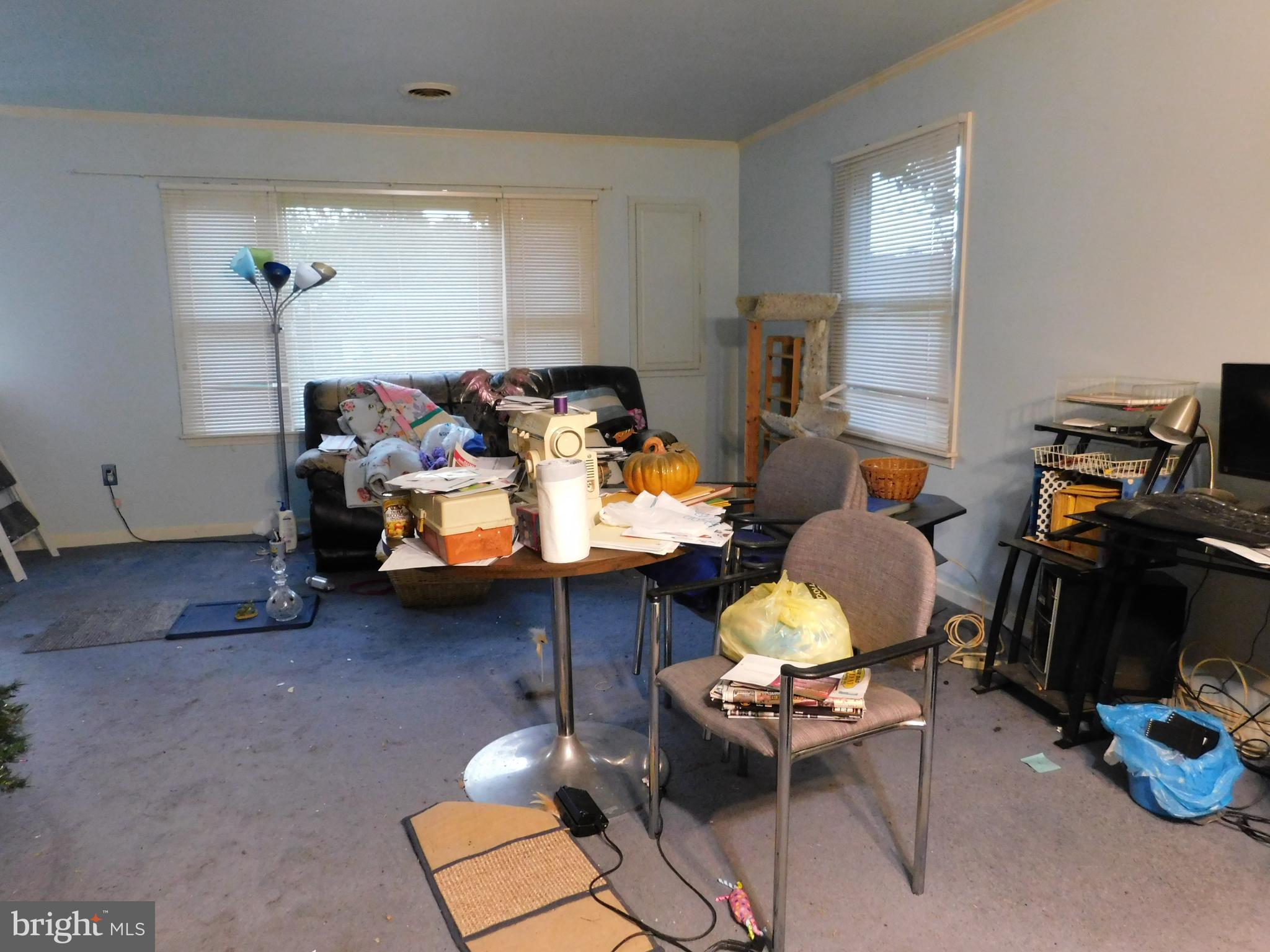 CEDAR BEACH - Residential