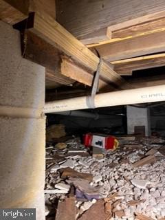 CEDAR BEACH - Residential