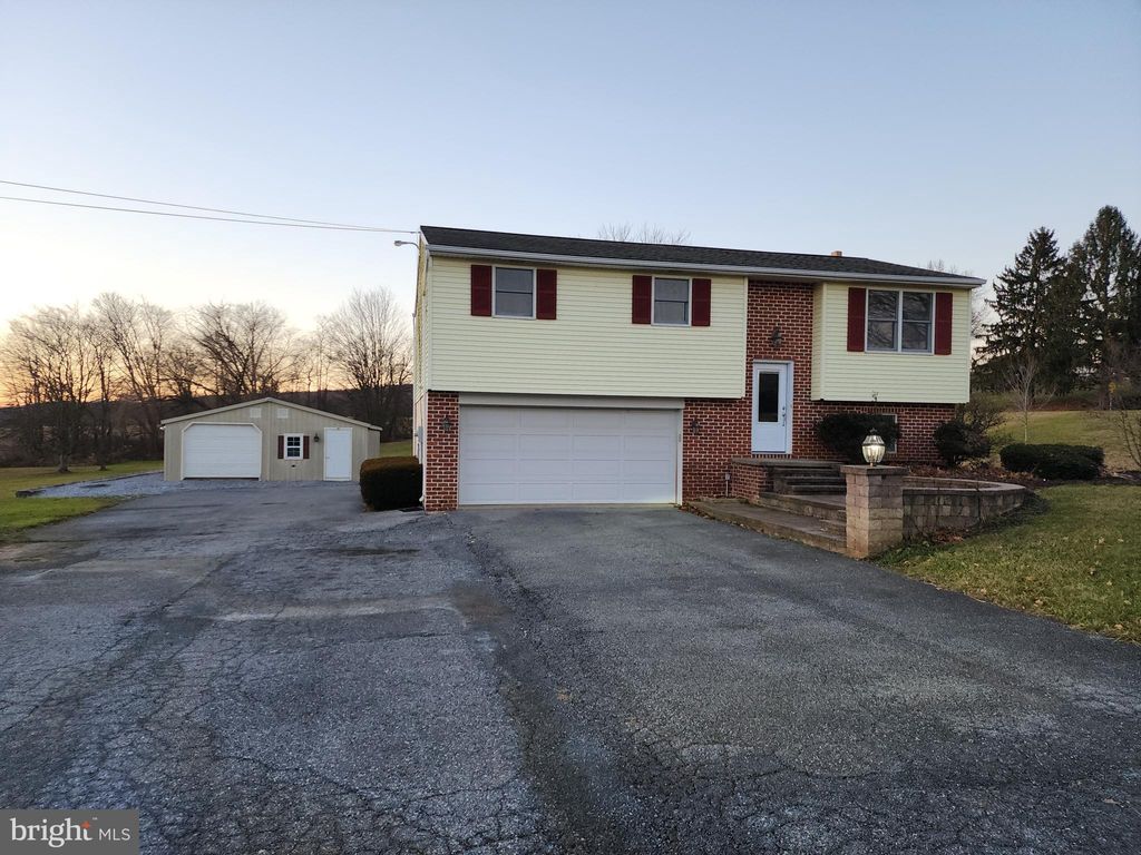 Photo of 2284 N Penryn Road, MANHEIM, PA 17545 (MLS # PALA2080420)