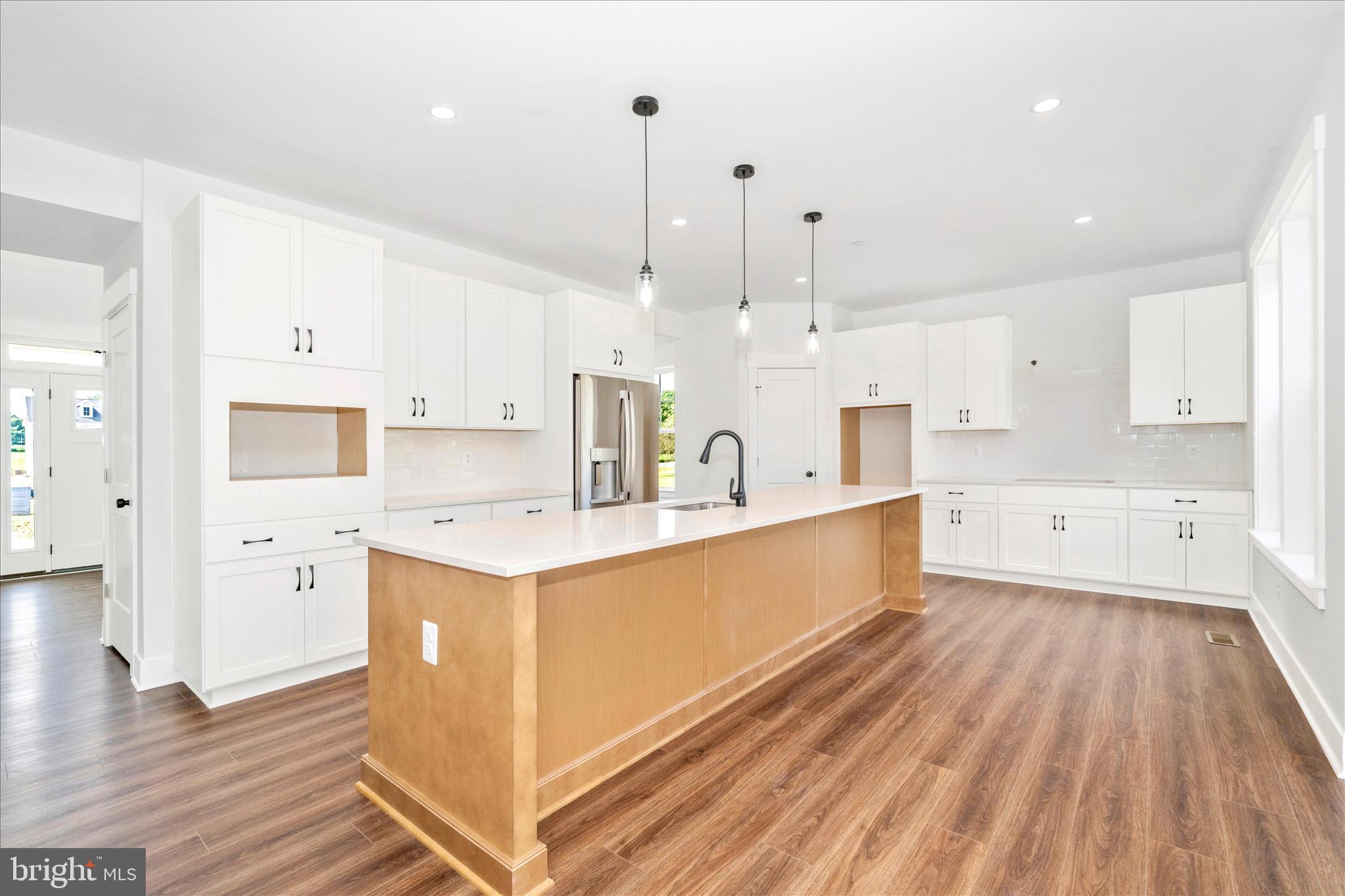 PEMBERTON - Residential