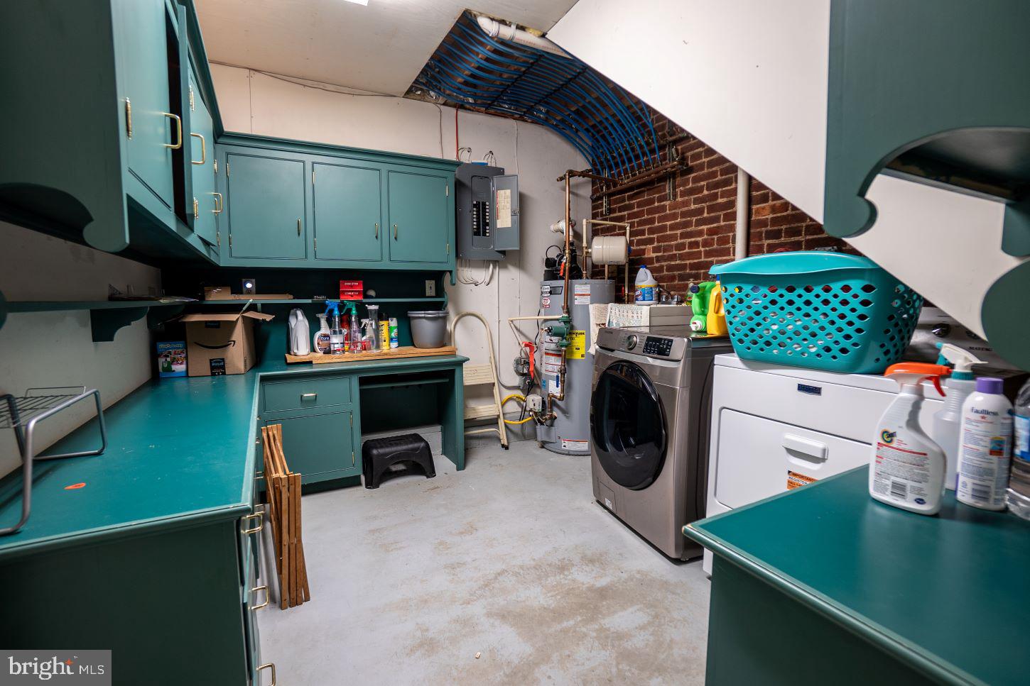 FAIRFIELD - Residential