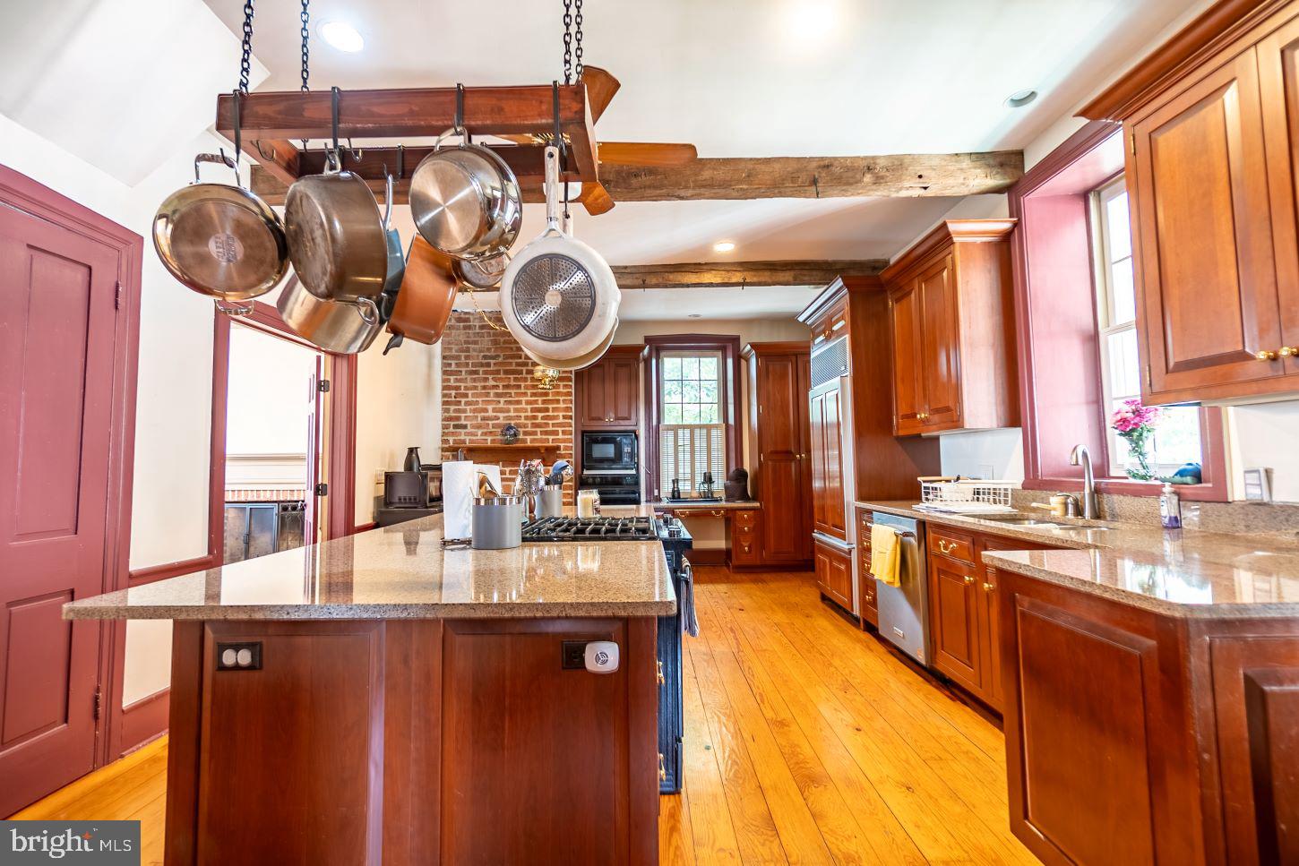 FAIRFIELD - Residential