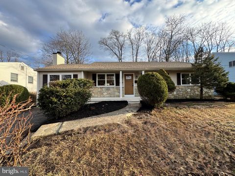 869 WHITMAN DRIVE BLACKWOOD NJ 08012
