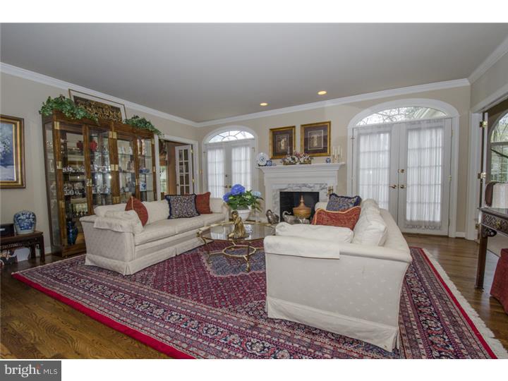 RAVENSCLIFF - Residential