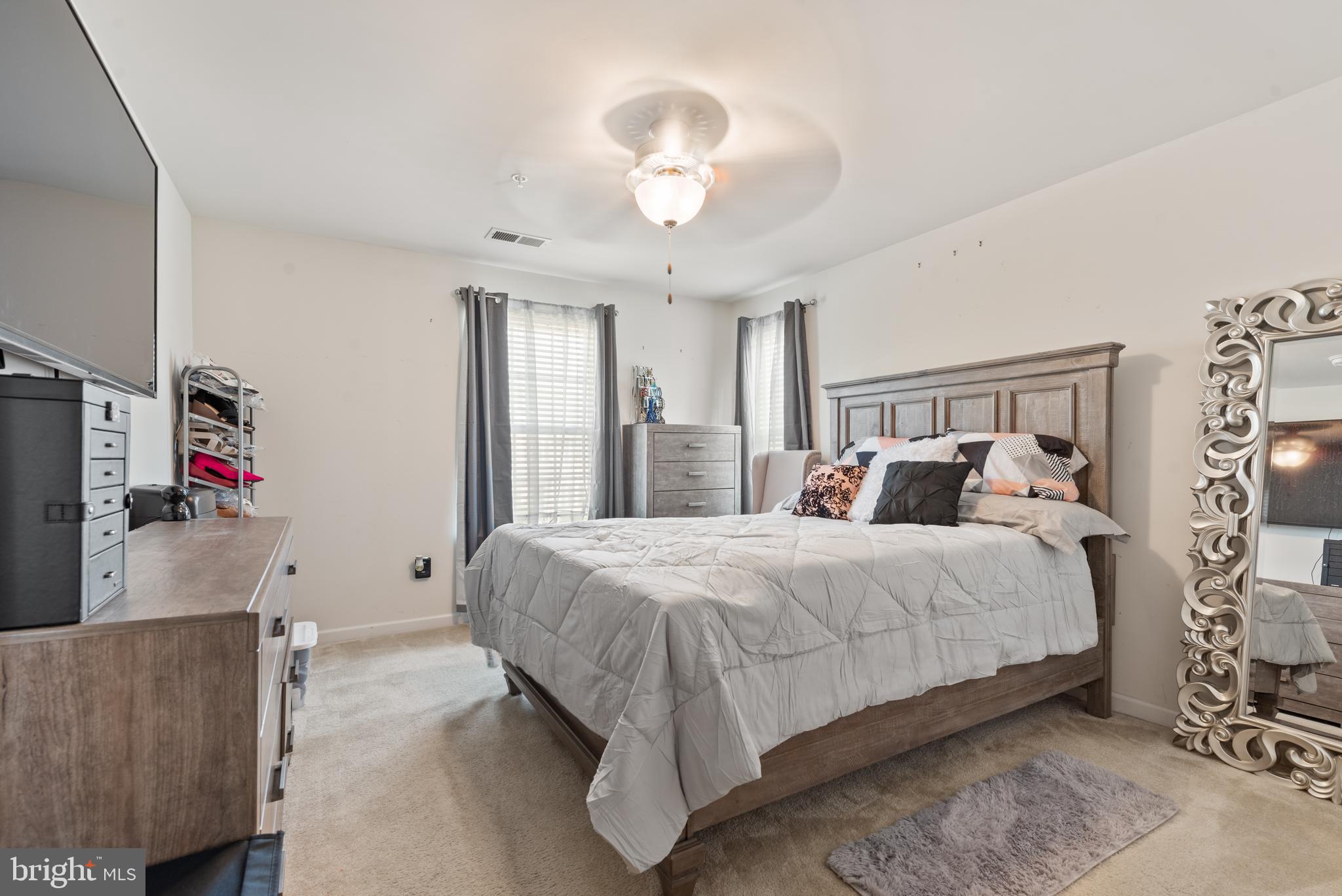 GREENFIELD - Residential