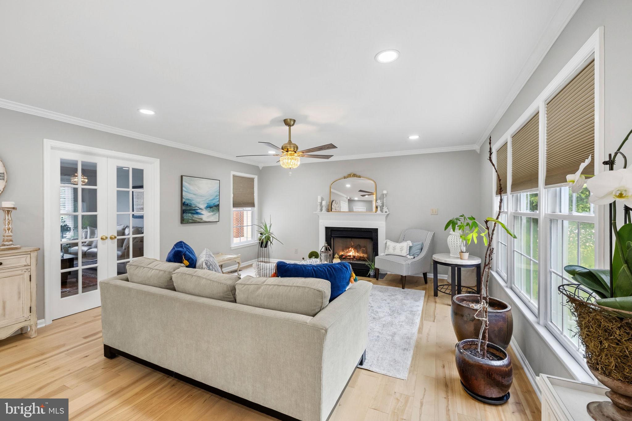 38 LYNCHESTER DRIVE