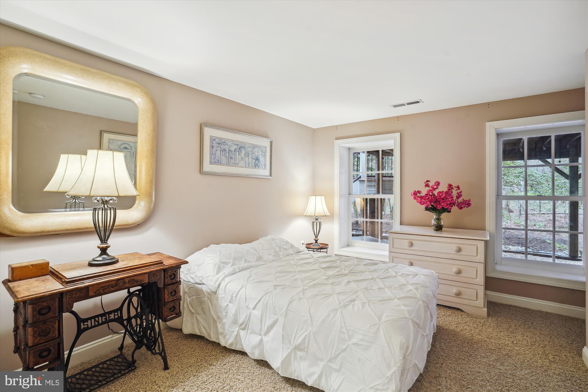 WEST OAKS ESTATES - Residential