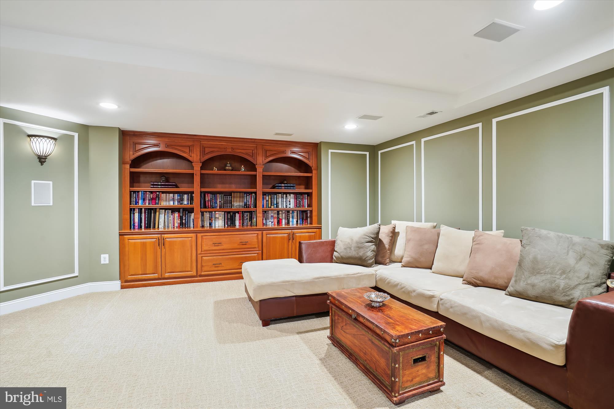 WEST OAKS ESTATES - Residential