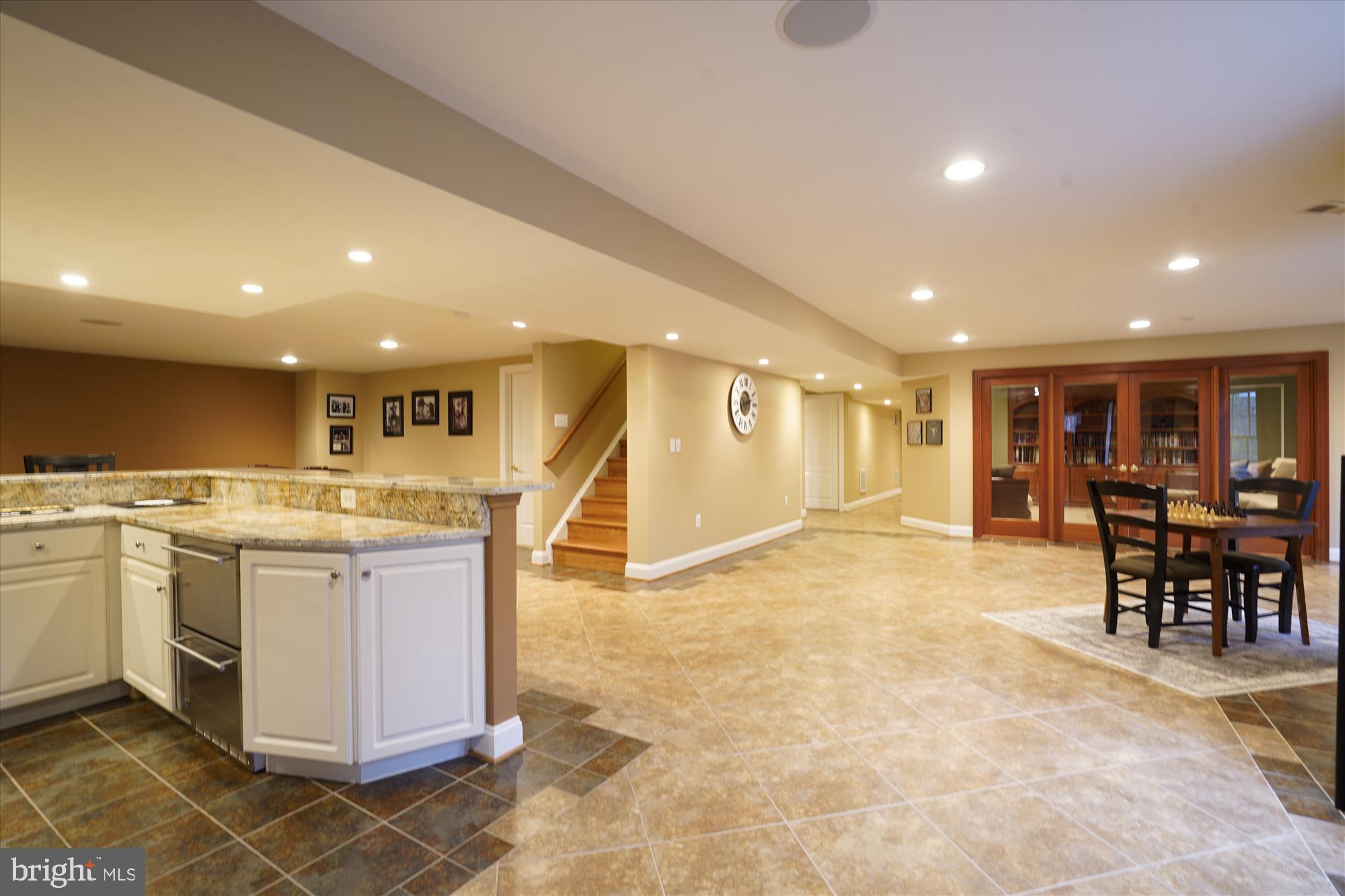 WEST OAKS ESTATES - Residential