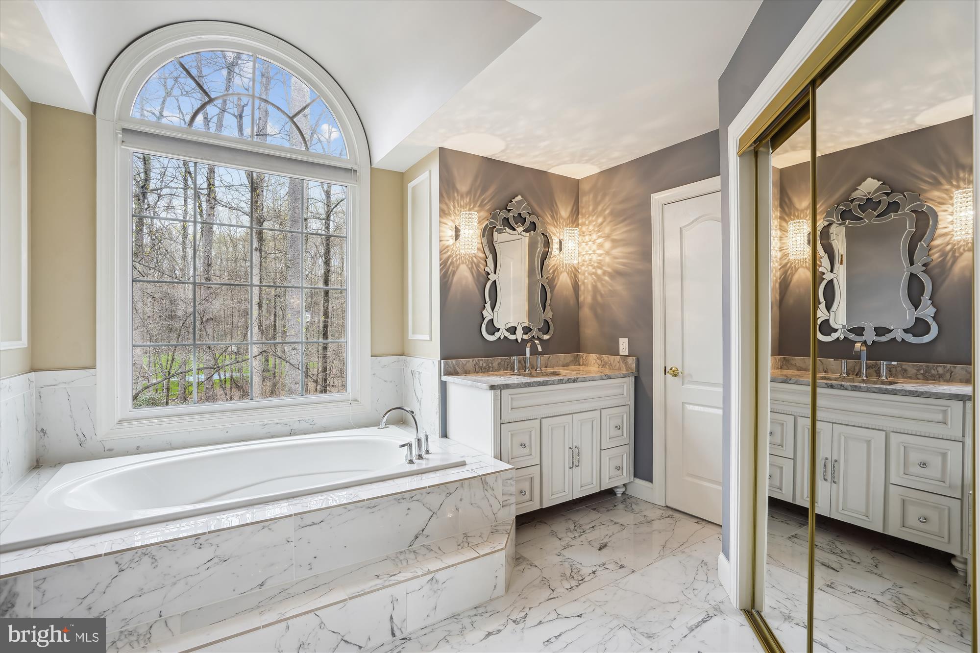 WEST OAKS ESTATES - Residential