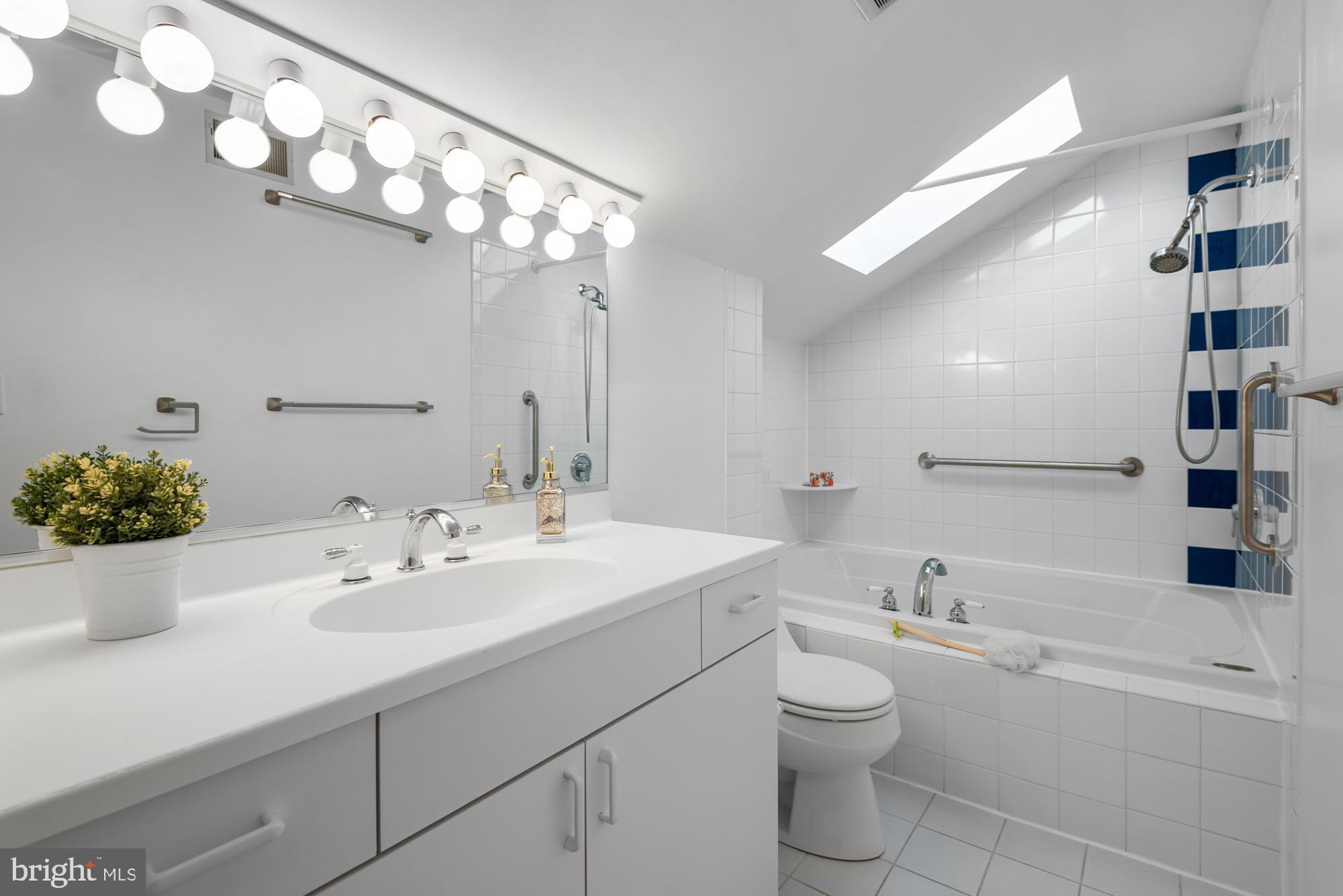 PARKWOOD - Residential