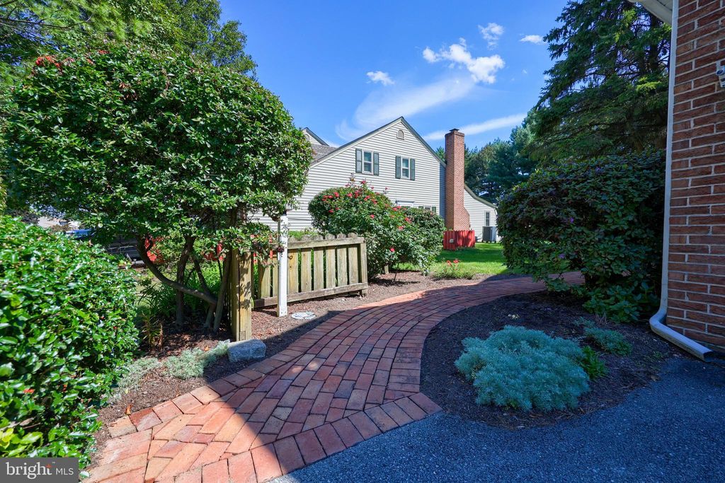 Photo of 3210 Glengreen Drive, LANCASTER, PA 17601 (MLS # PALA2076460)