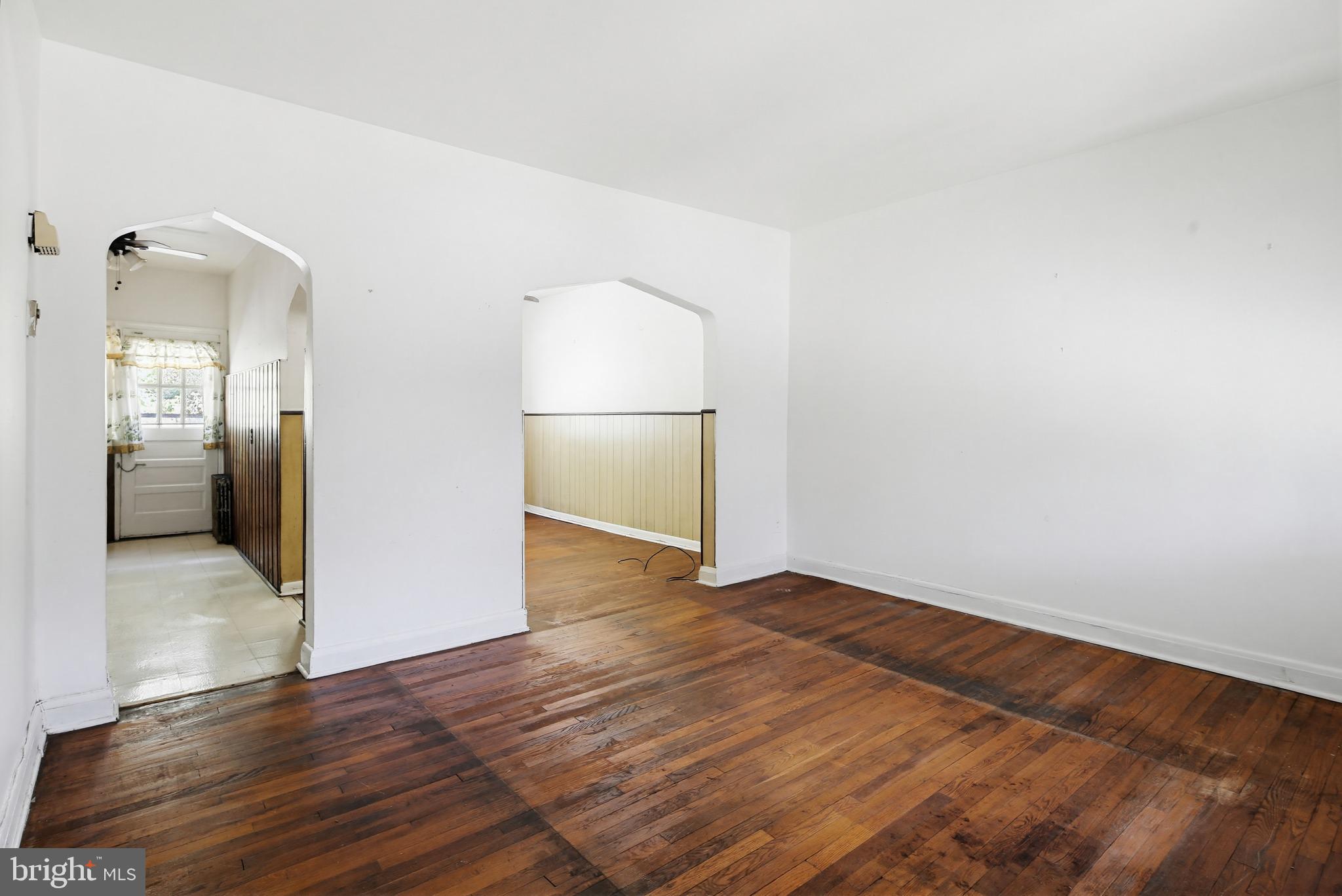 2444 W COLD SPRING LANE
