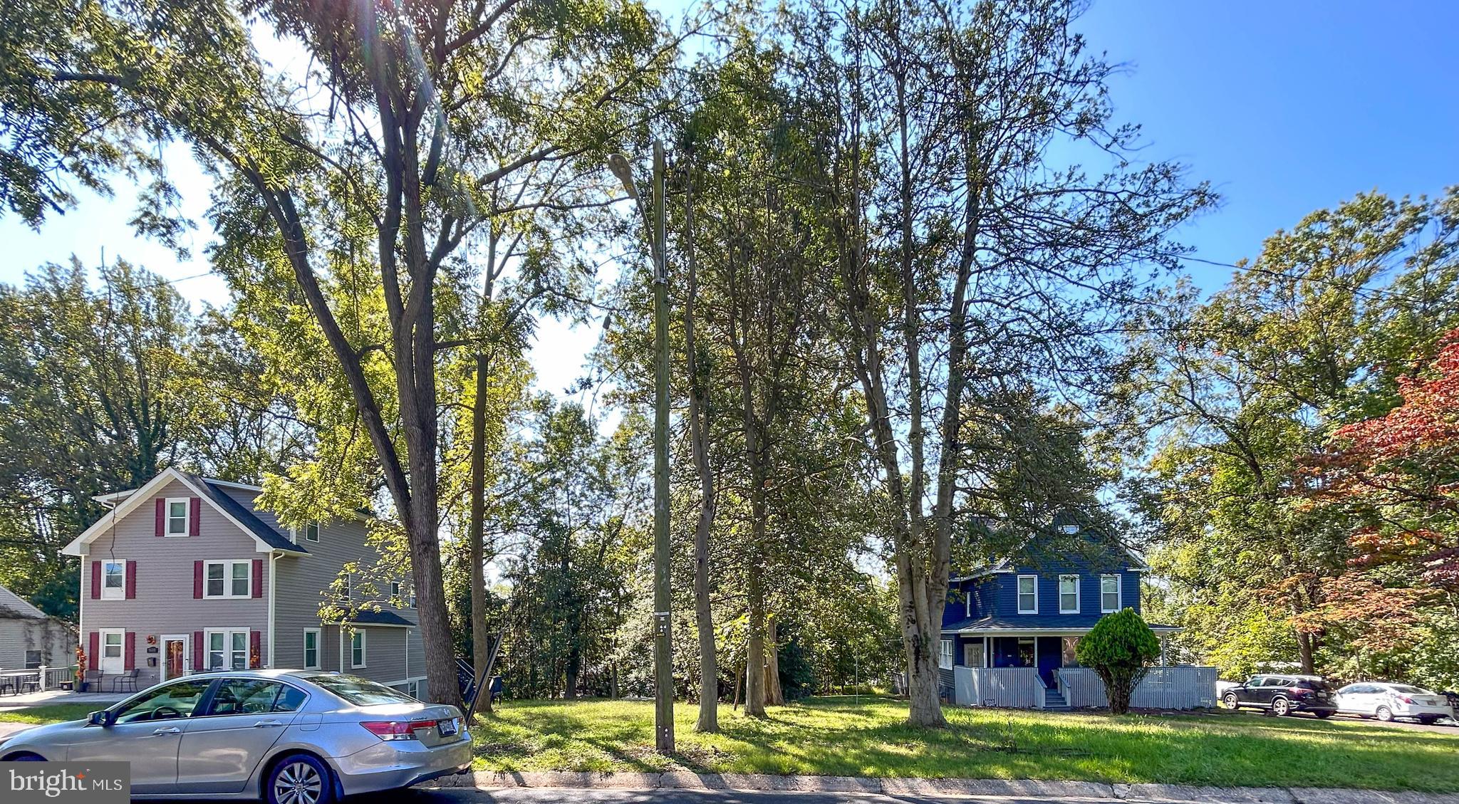 HOWARD PARK - Residential