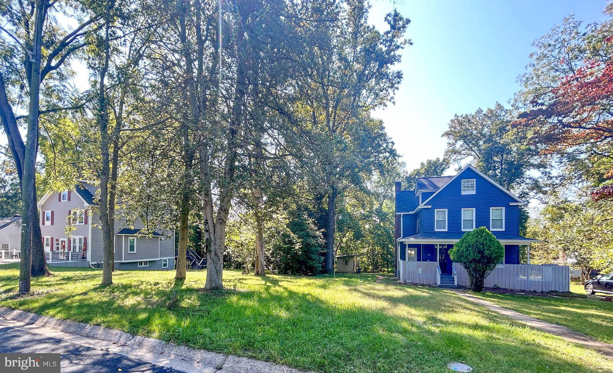 HOWARD PARK - Residential