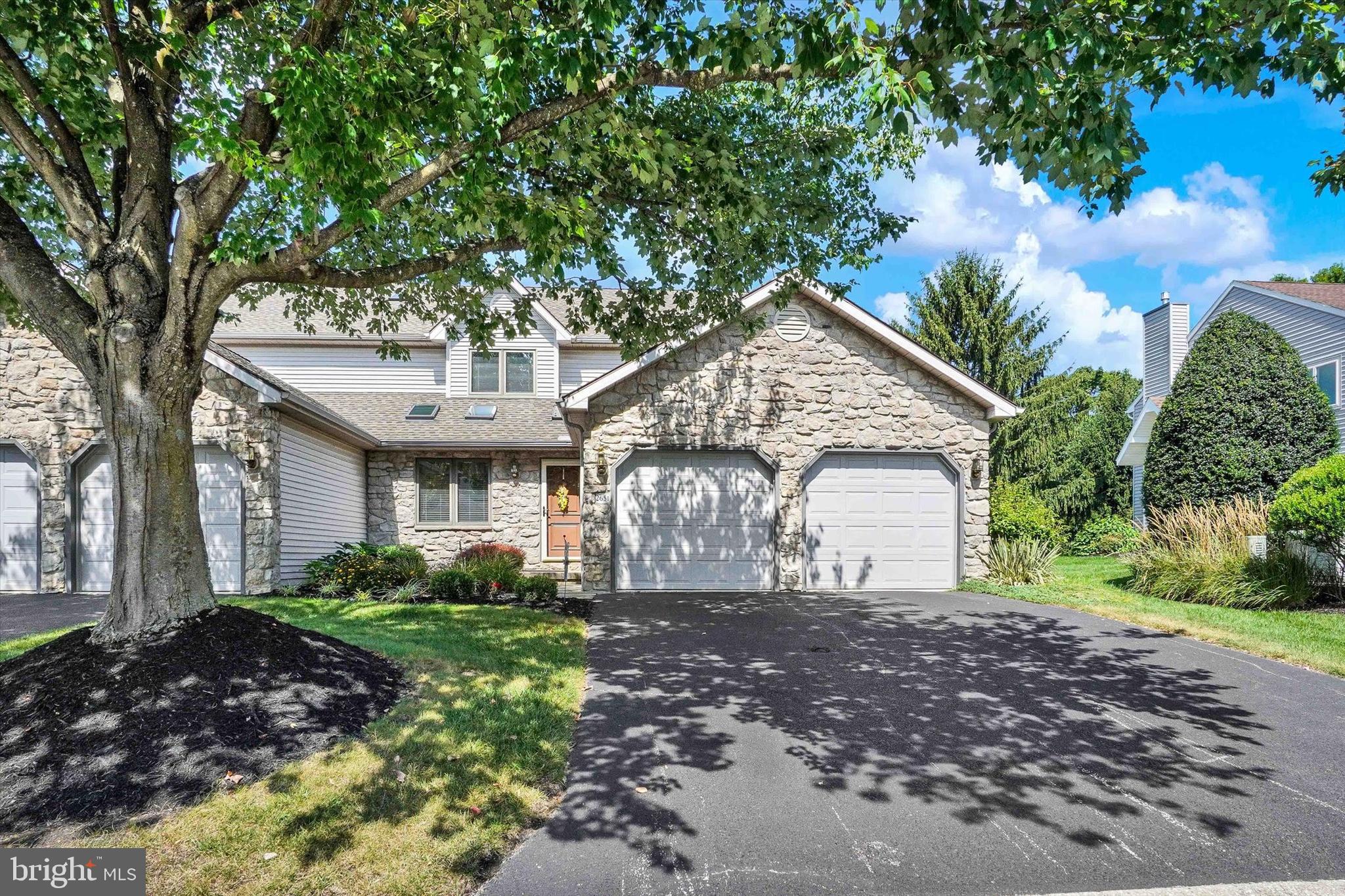 HERITAGE HILLS - Residential