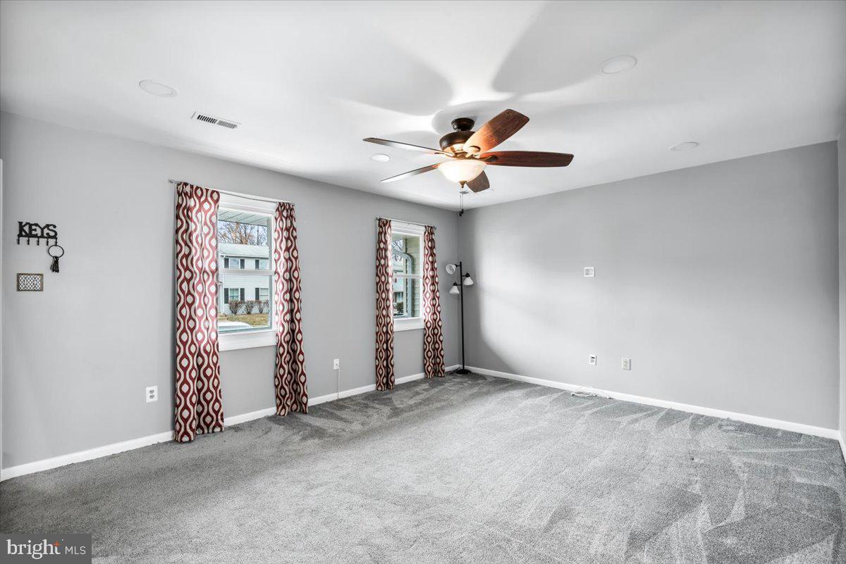 BREEZEWOOD FOREST - Residential Lease