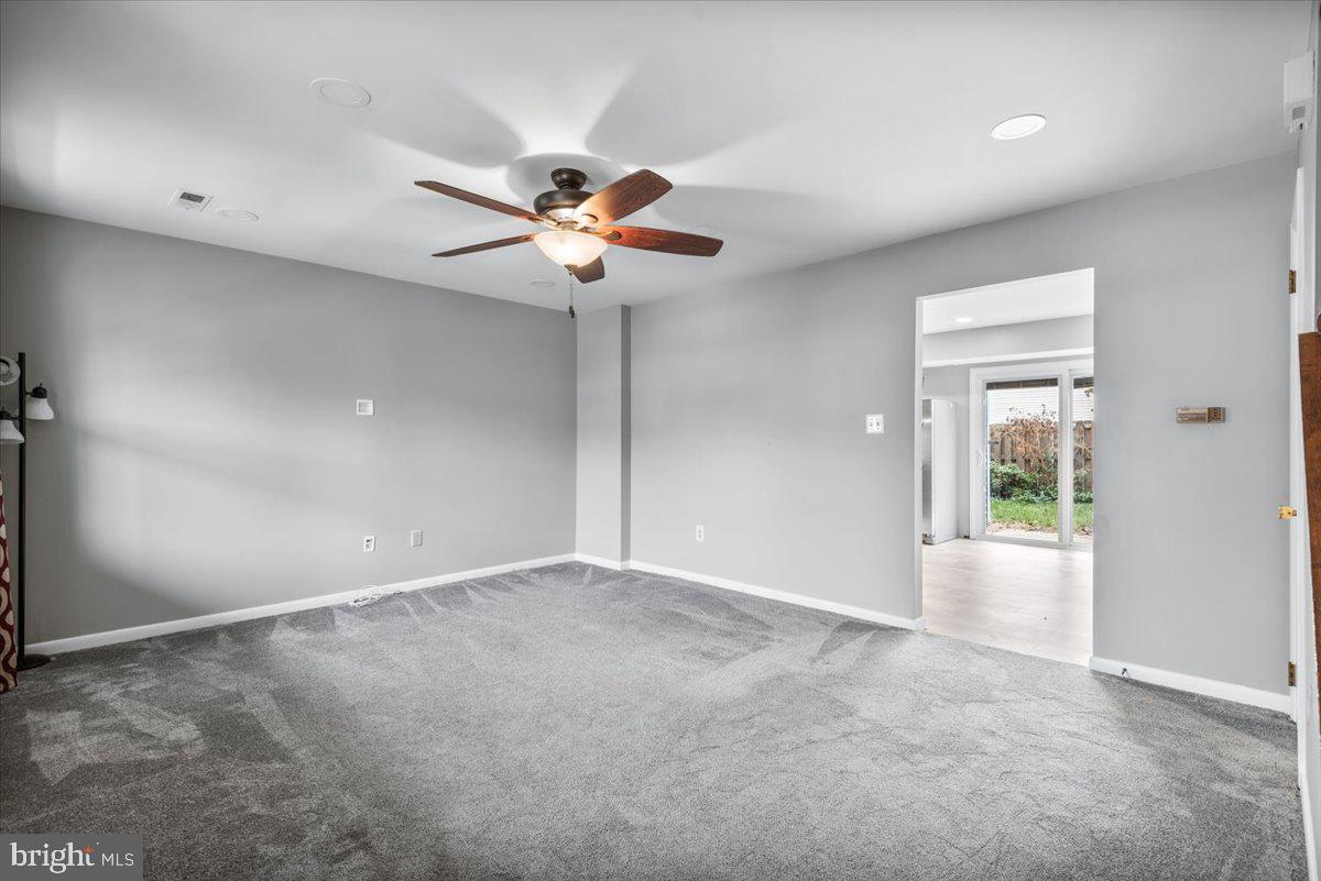 BREEZEWOOD FOREST - Residential Lease