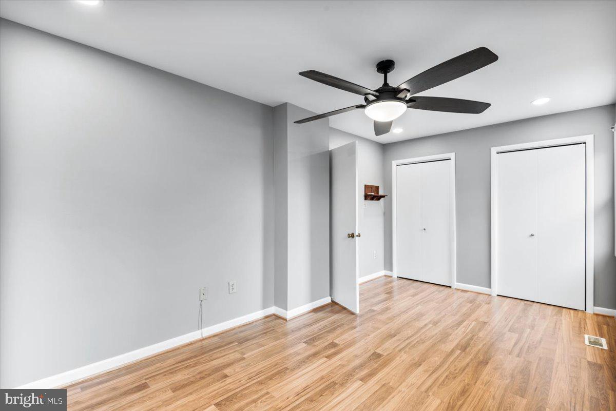 BREEZEWOOD FOREST - Residential Lease