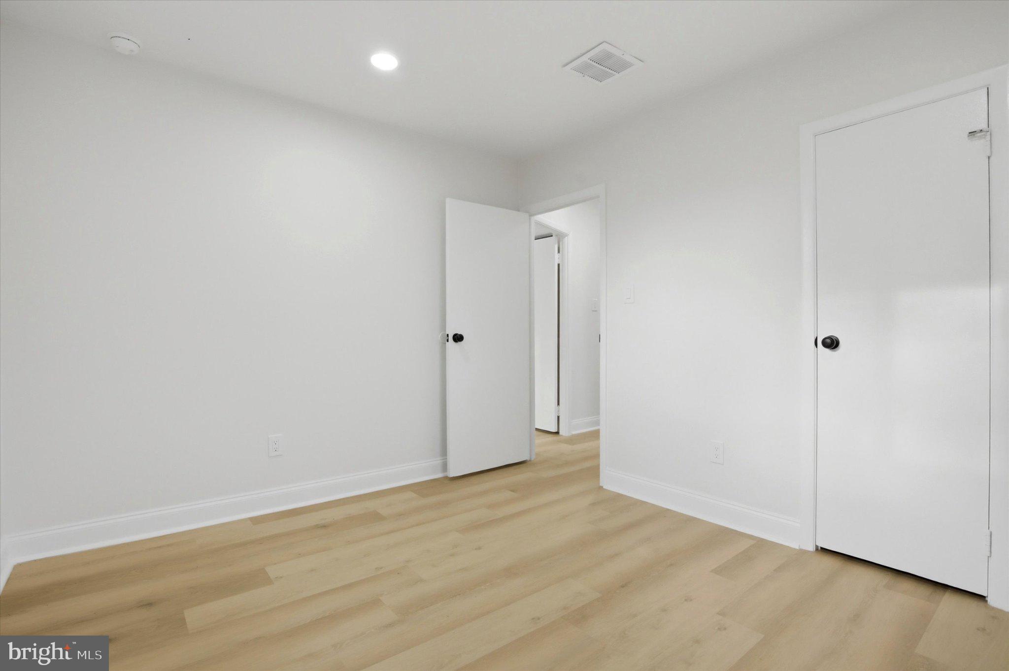 PENN BROOKE GDNS - Residential