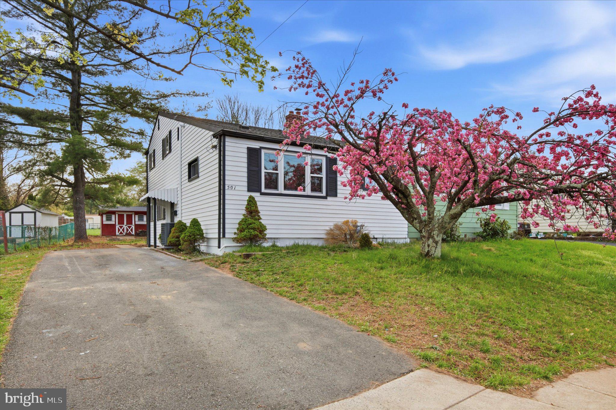 PENN BROOKE GDNS - Residential