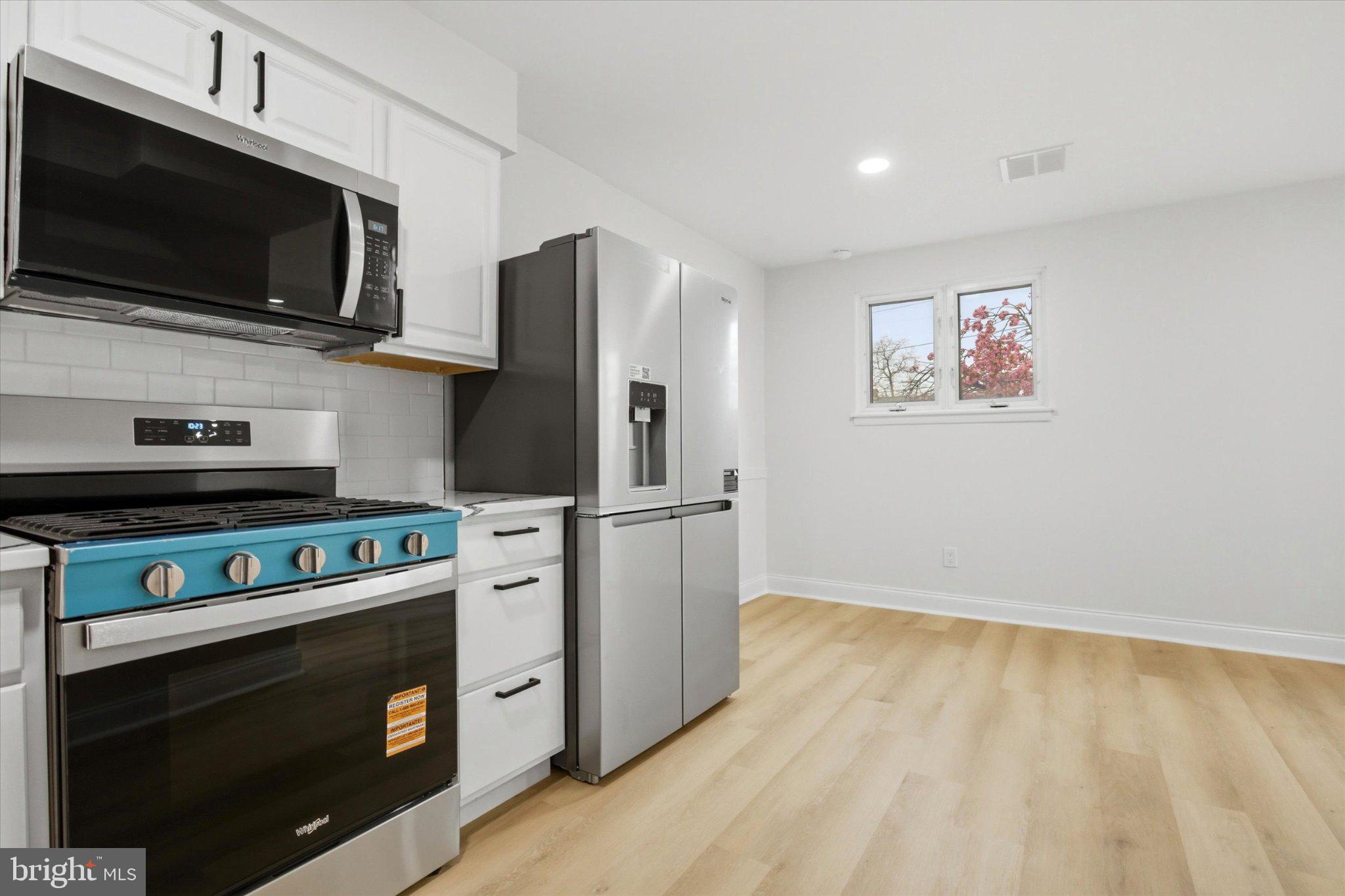 PENN BROOKE GDNS - Residential