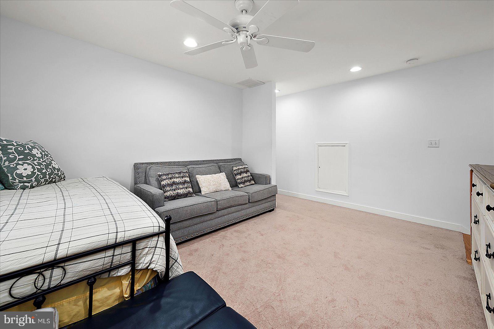 OCEAN REEF - Residential